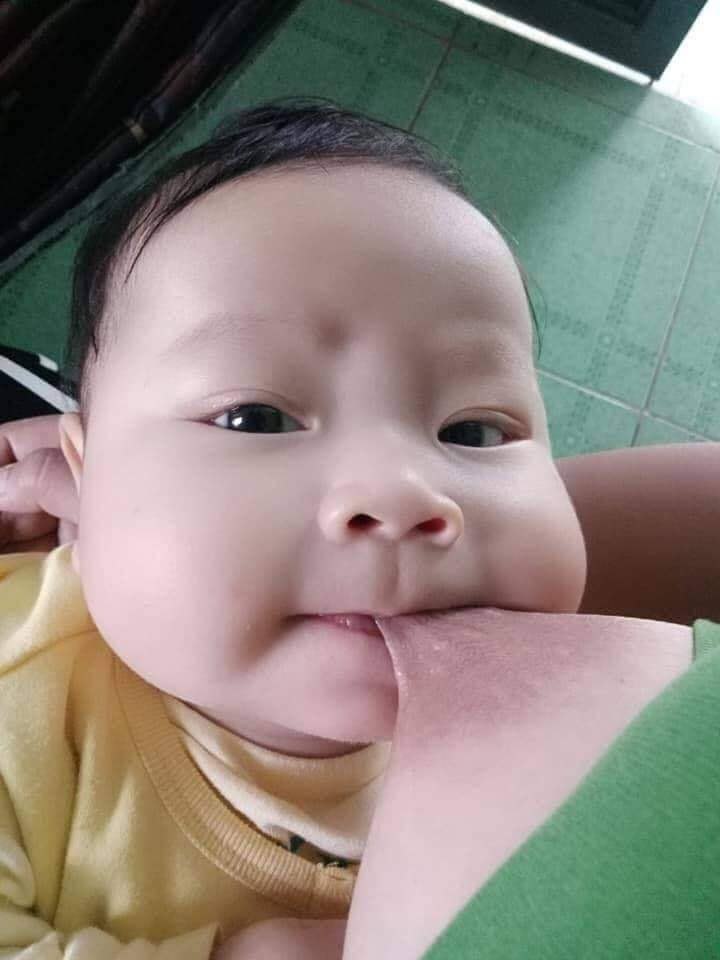 Đàn ông sao hiểu được nỗi đau này 😌😌😌
Cre: Mommy, Daddy and Baby