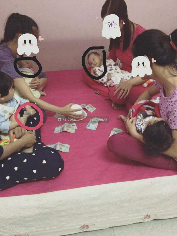 Cuộc sống bỉm sữa nó buồn chán lắm cm ạ, chồng cả ngày đi làm, bỏ bê vợ con, ở ngoài ăn nhậu, thư ký thư củng, mình suốt ngày ôm con, dạy dỗ con.

Chỉ mong những ngày bạn bè họp mặt để bàn cách nuôi dạy con như này.

Bao tâm huyết của các mẹ không biết sau này có thằng nào làm được thần bài để các mẹ mở mày, mở mặt ra không.... :)))

Nguồn: Thấm