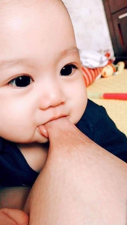 Đàn ông sao hiểu được nỗi đau này 😌😌😌
Cre: Mommy, Daddy and Baby