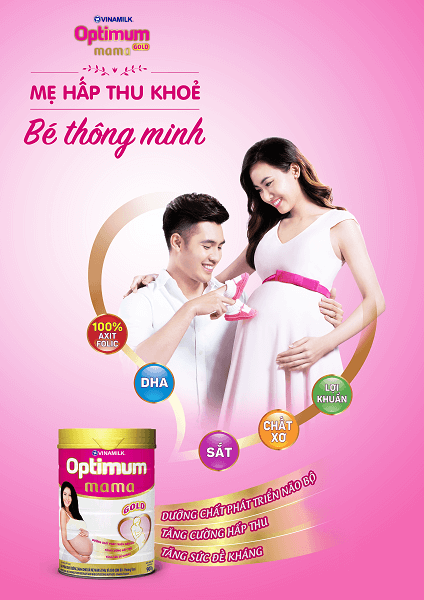 Optimum Mama Gold mới, với hương vị Vani thơm ngon, thay thế bữa ăn phụ, bổ sung DHA, Canxi, Sắt cùng vitamin và khoáng chất thiết yếu, bổ sung cho chế độ ăn thiếu đạm và vi chất dinh dưỡng, giúp duy trì sức khoẻ của bà mẹ trước và sau khi sinh.

Tăng cường hấp thu tốt các dưỡng chất: Sự kết hợp hệ men vi sinh BB-12TM & LGGTM, Chất xơ hòa tan tiên tiến SC FOS và Inulin giúp tăng cường sức khoẻ hệ tiêu hoá, tăng khả năng hấp thu các khoáng chất cho mẹ, hỗ trợ sự phát triển của thai nhi. Ngoài ra, giúp nhuận trường và giảm tình trạng táo bón thường gặp trong thai kỳ.

BB-12TM là thương hiệu của Chr.Hansen A/S Đan Mạch và LGGTM là thương hiệu của Valio Ltd

Dưỡng chất phát triển não bộ:

DHA: giúp cung cấp lượng DHA của chuyên gia ý tế Thế Giới FAO/WHO* cho bà mẹ mang thai, kết hợp với Cholin, Iốt giúp phát triển não bộ của thai nhi.

Axít Folic: uống 2 ly mỗi ngày đáp ứng 100% nhu cầu Axít Folic** giúp giảm nguy cơ khuyết tật ống thần kinh ở thai nhi.

Tăng cường sức đề  kháng, giúp mẹ khỏe mạnh:

Các vitamin A,C,D3 cùng Kẽm, Selen giúp tăng cường sức đề kháng, đặc biệt trong 3 tháng đầu của thai kỳ.

Sắt: giúp giảm nguy cơ thiếu máu, thiếu sắt trong suốt thai kỳ

Canxi: hàm lượng canxi cao kết hợp với vitamin D3, phốt pho giúp hỗ trợ hình thành và phát triển hệ xương của thai nhi, ngăn ngừa loãng xương ở mẹ.

Sữa dành cho mẹ bầu OPTIMUM MAMA GOLD là sản phẩm dinh dưỡng cao cấp, sữa tốt cho mẹ bầu với công thức Opti-Immune giúp tăng cường sức khỏe hệ tiêu hóa & đề kháng cho mẹ