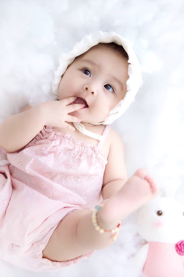 Chào con tiểu công chúa của mẹ!
Các mom có ảnh bé nào dễ thương chia sẻ để cùng ngắm nào!♥️♥️♥️