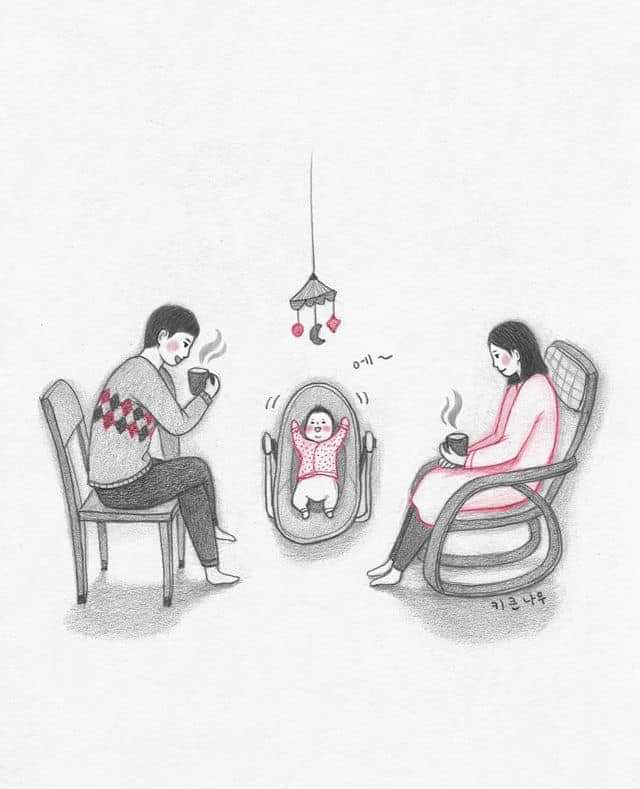 ĐẾN THĂM BÀ ĐẺ: HỎI CHUYỆN GÌ? LÀM VIỆC GÌ?

Mình ủng hộ việc các bà mẹ nói lên tiếng nói, mong muốn của mình - rằng họ chính xác đang cần gì, muốn gì ngay sau khi vừa sinh em bé. Và cũng hoàn toàn nên thiết lập những nguyên tắc, ranh giới của riêng mình để bảo vệ chính mình và cả em bé của mình nữa. 

10 LƯU Ý KHI TỚI THĂM BÀ ĐẺ, CHẮC NHIỀU NGƯỜI SẼ CẦN

1. ĐỪNG ĐẾN MÀ KHÔNG BÁO TRƯỚC 
Vừa làm cha mẹ xong bận 5 đầu 6 tay không xuể, chưa kể còn mất ngủ, stress vì đủ thứ nên những tuần đầu tiên, là thời gian họ cần sự riêng tư để hiểu con và hiểu chính mình. Mẹ thì phải nghe ngóng tín hiệu của em bé, cho bú, bế ẵm và hi vọng có được vài giấc ngủ ngắn tranh thủ lúc con ngủ. Bố thì sau thời gian nghỉ cũng phải đi làm, rồi về có khi phải thay bỉm tã, bế con, nấu nướng dọn dẹp giúp vợ… Vì vậy, tốt hơn hết là nên chúc mừng họ qua facebook, điện thoại, gửi một tấm thiệp mừng… Người mẹ lúc này thực sự chỉ cần nghỉ ngơi, chứ không phải là cần nhu cầu chia sẻ, giải đáp. Nhiều người tới chơi đúng lúc mà mẹ buồn ngủ nhất, hoặc khi em bé đang khó ở… mọi thứ thật là tệ hại và áp lực. 

2. BIẾT TRÁNH KHI CẦN TRÁNH 
Có thể bạn thích trẻ con và bế ẵm, nhưng hãy dừng lại nghĩ kĩ trước khi làm việc đó. Tất cả trẻ sơ sinh đều có hệ thống miễn dịch còn yếu, vì vậy mọi thứ xung quanh mà em bé tiếp xúc đều cần được đảm bảo sạch sẽ (tất nhiên không phải vi khuẩn nào cũng có hại). Nhưng nếu bạn vừa bị cúm, hoặc đang cúm, cảm lạnh mà vẫn cố bé em bé. Hoặc vừa đi bên ngoài vào nhà không cởi bỏ đồ không rửa tay xà phòng đã ôm ấp, thậm chí hôn lên môi em bé. Nghĩ thôi đã thật kinh khủng. 

3. ĐỪNG MANG ĐỒ ĂN LÀM QUÀ
Mình nghĩ người mẹ mới sinh nào chắc cũng đã có một tủ đầy đồ và được ăn những bữa ăn đầy đủ. Trẻ sơ sinh thì cần mẹ suốt ngày đêm, mẹ sẽ khó để tự nấu nướng nhưng mọi người xung quanh có thể giúp đỡ việc này (bà, chồng…). Bởi vậy bạn không cần phải mang đồ ăn tới, nhất là đồ ăn sẵn. Tốt hơn có lẽ nên mang cho cô ấy vài chiếc bánh quy lợi sữa và tới nơi hãy pha một tách trà ấm để cô ấy vừa uống vừa dùng bánh. 

4. HÃY HỎI TRƯỚC XEM MẸ CẦN GÌ KHÔNG 
Bạn nên gọi trước khi tới để xem cô ấy có cần gì đó không. Có thể cô ấy chưa ra khỏi nhà trong nhiều ngày và có thứ gì đó sắp hết. Đôi khi có thể là cà phê, sữa, giấy vệ sinh. Nhỏ thôi, nhưng cần thiết. 

5. RỬA TAY TRƯỚC KHI LÀM BẤT CỨ THỨ GÌ 
Mình khuyên các bà mẹ nên mua một lọ nước khử trùng nhanh đặt ở cửa cho khách và cả các thành viên trong nhà. Nếu bạn tới chơi nhà mà không có nước khử trùng, hãy rửa tay, ít nhất là 20 giây trước khi ôm hôn. Nhớ là nên hôn lên tay em bé mà thôi. Để túi xách, áo khoác ở ngoài rồi đi vào nhà vệ sinh rửa tay trước hết. 

6. LÀM GÌ ĐÓ GIÚP CÔ ẤY 
Đến thăm bà đẻ thì đừng nên ngồi chờ người ta phục vụ, hãy tự đứng lên làm gì đó. Nếu thân thiết, bạn có thể giúp cô ấy dọn nhà, đổ rác, giặt quần áo cũng nên. Tất nhiên, hãy hỏi trước khi làm :))

7. HỎI TRƯỚC KHI CHỤP ẢNH 
Bạn thích em bé mê mẩn và muốn chụp ảnh? Hãy hỏi mẹ em bé trước. Hãy hỏi xem cô ấy có muốn xuất hiện trong hình không. Cô ấy có thể vui khi bạn chụp ảnh, nhưng không vui lắm nếu bạn chia sẻ nó trên Facebook. Hãy hỏi, và tôn trọng. 

8. HÃY TINH TẾ MỘT CHÚT 
Nếu bạn thấy tín hiệu từ người mẹ, rằng cô ấy muốn ngủ, cần cho con bú, cần hút sữa… và không thoải mái khi bạn ở đó (đa phần sẽ không thoải mái) - hãy hiểu rằng bạn nên lánh ra ngoài hoặc ra về. Hoặc nếu em bé đang nằm khoan khoái bên mẹ, đừng cố gắng nhấc con ra và âu yếm khi mà cả em bé và mẹ em bé đều không thoải mái. 

9. HỎI GÌ MẸ?
Đừng hỏi những câu kiểu “có đủ sữa không”, “em bé có ngoan, ngủ xuyên đêm không”, hoặc là phán xét hồn nhiên “bắt mẹ bế mãi thế này thì hư quá”, “bế nhiều quá lại bện hơi mẹ”, rồi thì “sữa mẹ loãng quá, ăn nhiều vào cho có chất….” nói chung là nhiều lắm mình không thể liệt kê hết được. 
Nếu muốn hãy hỏi:
- Em sinh xong có mệt lắm không? Trong người cảm thấy thế nào rồi?
- Em bé có hợp tác không? Có cần giúp đỡ gì không? 
- Hai mẹ con đã quen nhau chưa? 
- Em có ngủ được không?
- Cuộc sống sau sinh có đảo lộn hay khó khăn gì không?
- …

10. HÃY TẬP TRUNG VÀO MẸ VÀ EM BÉ, KHÔNG PHẢI LÀ BẠN 
Thường khi nghe câu chuyện của người khác, chúng ta hay xen vào câu chuyện của riêng mình. Cũng không sao, nhưng đôi khi những kinh nghiệm của bạn như dễ hơn, khó khăn hơn… lại khiến người mẹ thêm áp lực hoặc khó chịu. Thậm chí có người không muốn nhắc lại chuyện sinh nở hay chuyển dạ. Vì thế, hãy lắng nghe họ nói, cho phép họ nói về trải nghiệm của riêng họ. Hãy thể hiện sự đồng cảm. Hãy động viên. 

Và nếu bố em bé có ở đó, hãy động viên cả những ông bố nữa!

Minh họa: trong ảnh, mình tìm được từ picturebook-illust.com
Linh Phan/ Gentle Parenting Coach
—-
Hãy tôn trọng công việc của các tác giả, cây viết, nhiếp ảnh gia và hoạ sĩ. Chúng tôi hoan nghênh bạn nhấn nút chia sẻ hoặc sao chép nhưng hãy đảm bảo trích dẫn nguồn đầy đủ, phù hợp và đặc biệt là không cắt xén tên tác giả. Cảm ơn bạn.