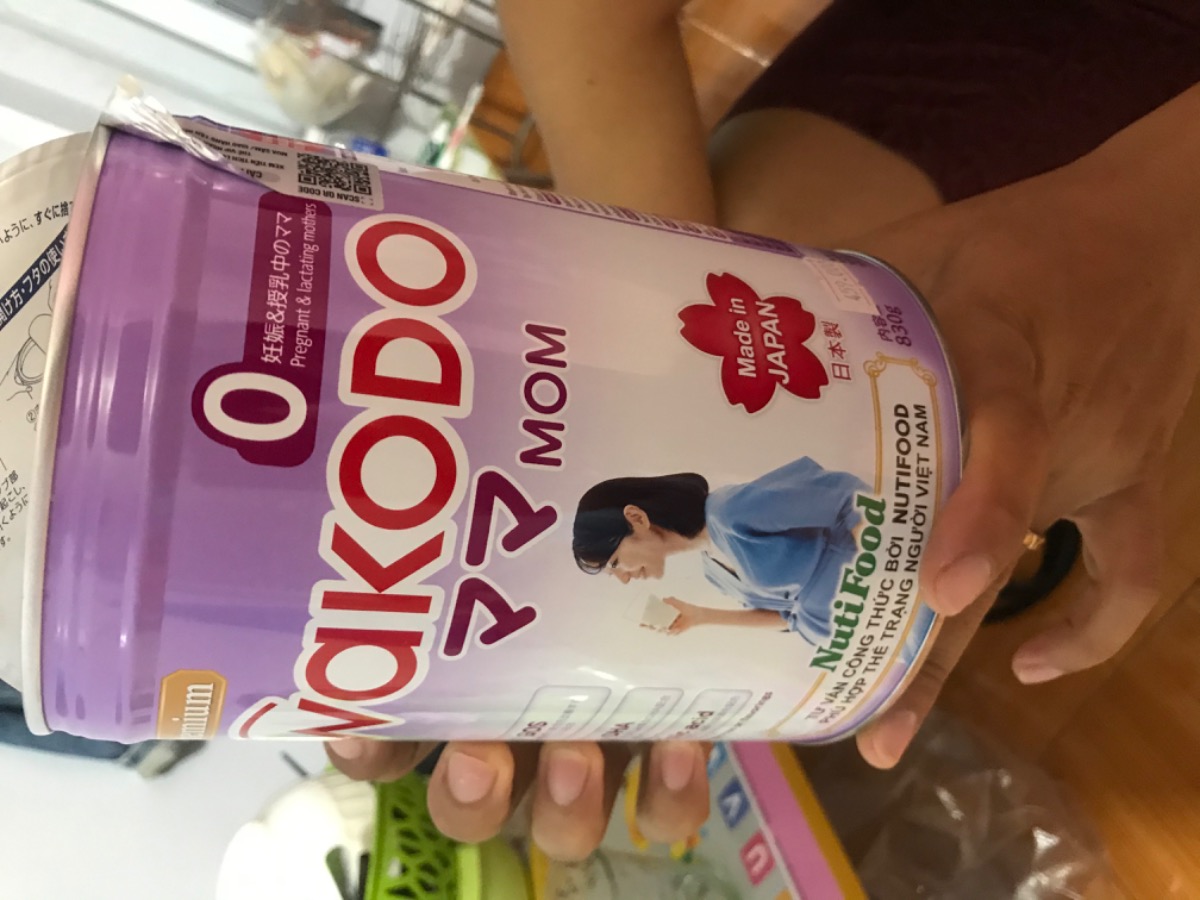 Có mẹ bầu nào uống sữa bầu này chưa ah. Cho e ý kiến về sữa này với. Em mua đại chứ chưa biết mua loại nào ok cả