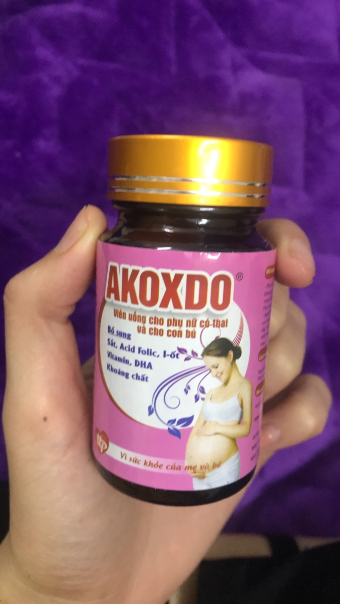 Các mom ơi e siêu âm ở bệnh viên con đã vào thì bác sĩ kê cho e 2 thuốc này uống sáng và tối sau ăn. Như 2 hôm nay e cứ đến tàm 2 rưỡi3h chiều là e thấy e bị chóng mặt (trước đó e không thấy). Các mom có kinh nghiệm cho học hỏi vs ạ