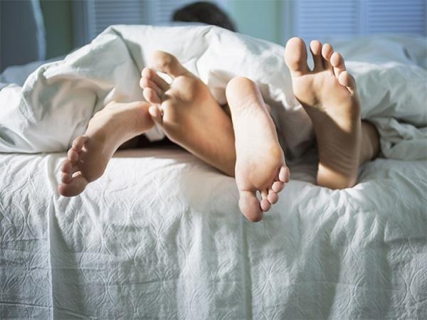 Cách Quan Hệ Tình Dục Sau Sinh Thường Để Không Xảy Ra Hậu Quả