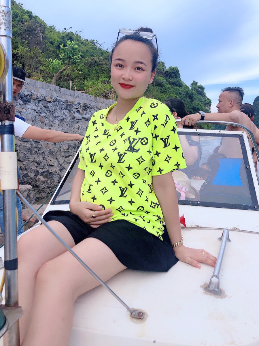 Cuối Tuần Của Thị Ỏng. Tranh Thủ Đi Chơi Không Lúc Gần Sinh Phải Ở Nhà🏡. Trộm Vía Hai Mẹ Con Khoẻ Mạnh Lên Đi Suốt. 25w4d. 
Cảm Ơn Zai Yêu Của Ba Mẹ😘