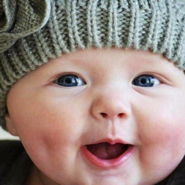 mom nào thích má lúm đồng tiền koooo