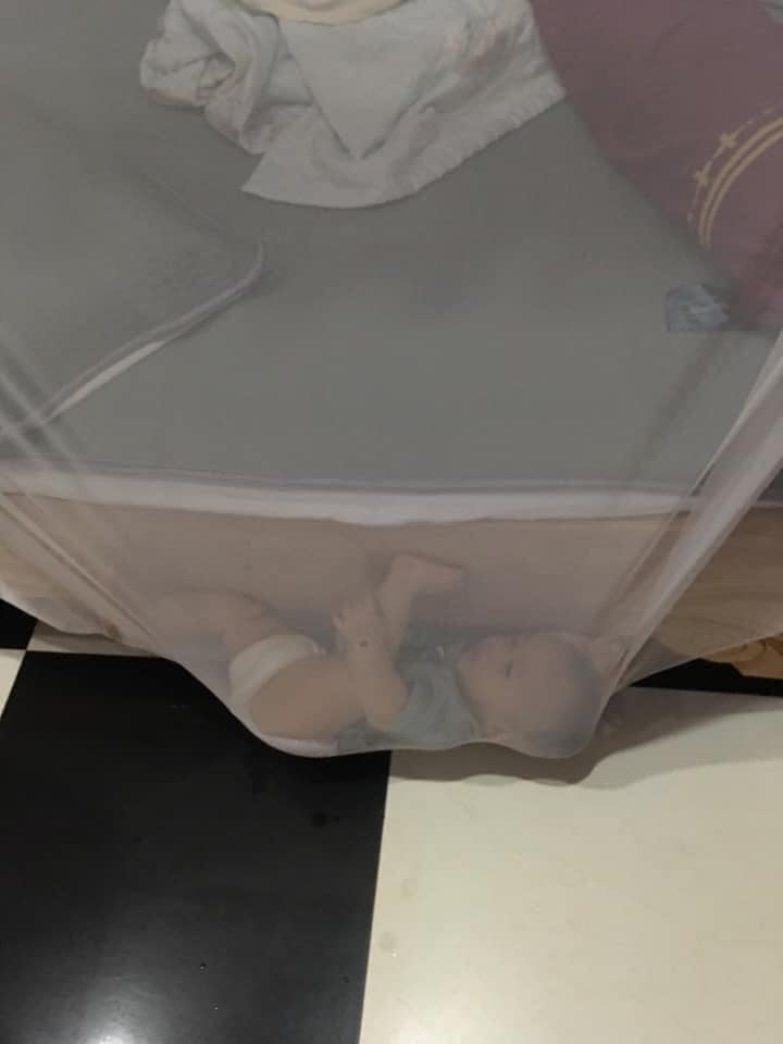 Góc làm người nhện 😂bé nào cũng phải bị ít nhất 1 vài lần phải ko các mẹ 😅