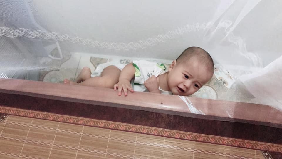 Góc làm người nhện 😂bé nào cũng phải bị ít nhất 1 vài lần phải ko các mẹ 😅