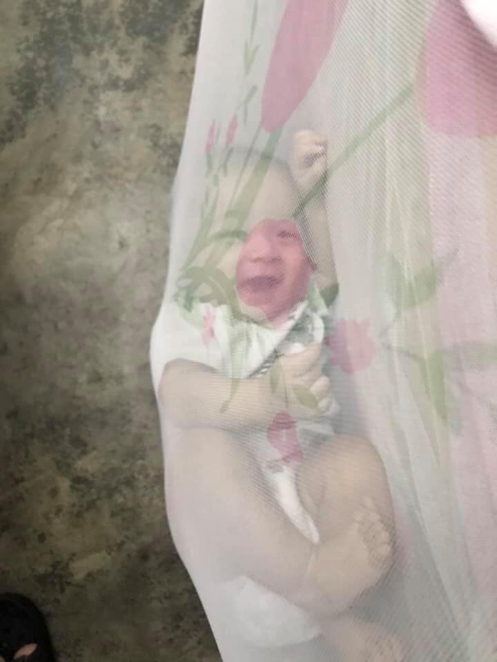 Góc làm người nhện 😂bé nào cũng phải bị ít nhất 1 vài lần phải ko các mẹ 😅