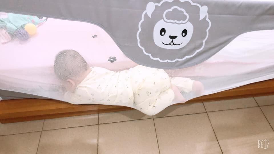 Góc làm người nhện 😂bé nào cũng phải bị ít nhất 1 vài lần phải ko các mẹ 😅