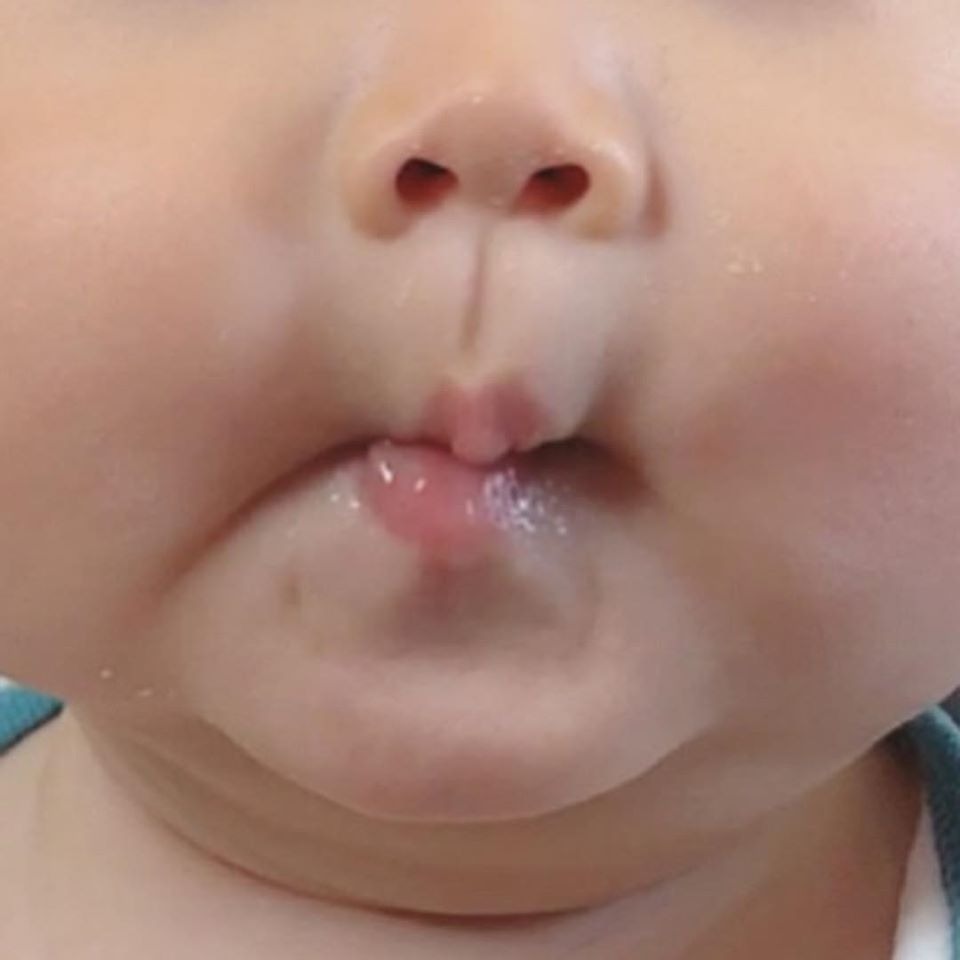 Mẹ nào thấy cái miệng này dễ ghét hokkk 😤🤣