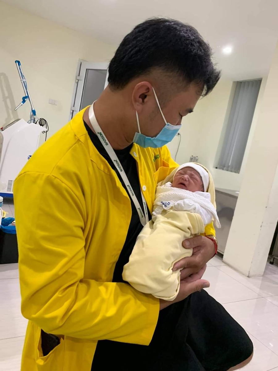 Chuột gái 17/8 chào các cô chú anh chị ạ 🐭🐭🐭