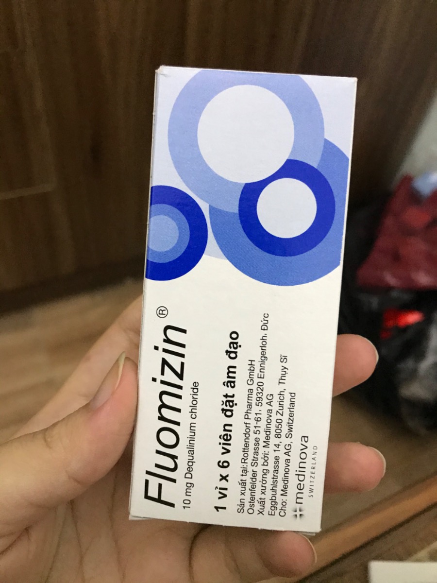 Đã mom nào dùng thuốc đặt này chữa khỏi nấm chưa ạ? Sao e đặt hết 6v r mà vẫn thấy ra dịch màu vàng kèm theo bã đậu thế nhỉ??? Chỗ e đang bị cách ly f1,f2 nên giờ k dám ra viện khám luôn. E đang mang bầu dc 27w r ạ.Chán quá các mom ạ. Hxxx