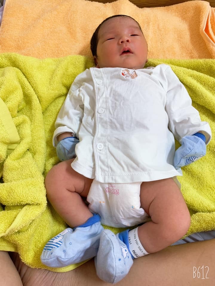 Mình đã mẹ tròn con vuông bé 39 tuần sinh dc 3kg9