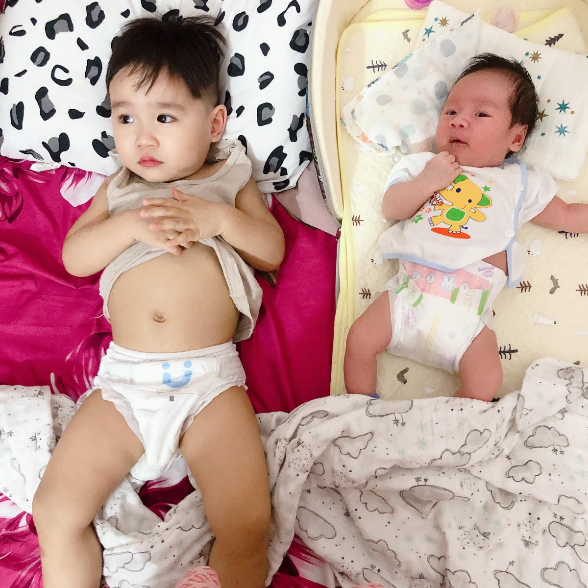 Sinh liền nhau tuy vất vả gấp đôi nhưng thật hạnh phúc phải không các mẹ 🥰🥰🥰
Cũng như các mẹ sinh đôi, sinh 3 thôi
Cứ lạc quan, cứ nghĩ tích cực dù có khó khăn, vất vả đến mấy rồi sẽ vượt qua cả thôi 💪🏻💪🏻💪🏻
Có anh có em sớm 2 đứa thiệt thòi như nhau ở thời điểm hiện tại, nhưng lúc các con lớn hơn sẽ lại có bạn chơi cùng, lớn lên cùng vì xấp xỉ tuổi nhau, đến lúc đó có khi chả cần bố mẹ nữa luôn cũng nên kkk 😂😂😂