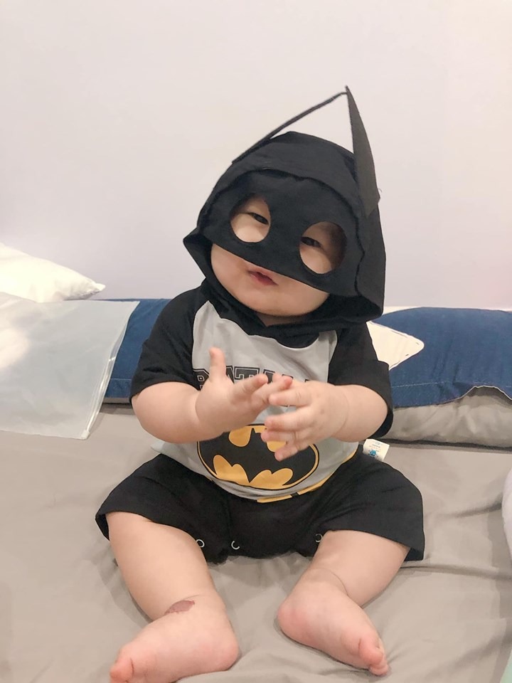 Siêu anh hùng Batman này có đủ khiến ai say đắm 😍😘
-Cục cưng của mẹ Nguyễn Duyên