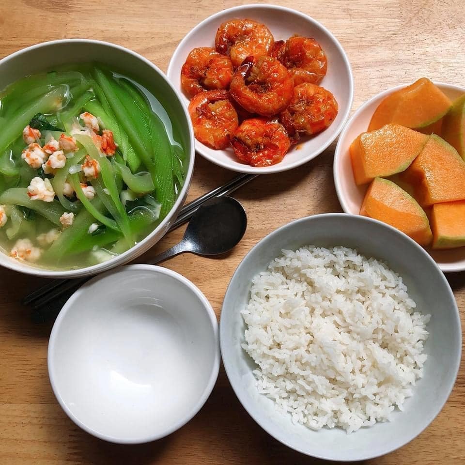 Lưu vào đi các mom, hết cữ rồi thì ăn cho con bú, mà hết cho con bú thì bắt ox nấu cho ăn ahihi