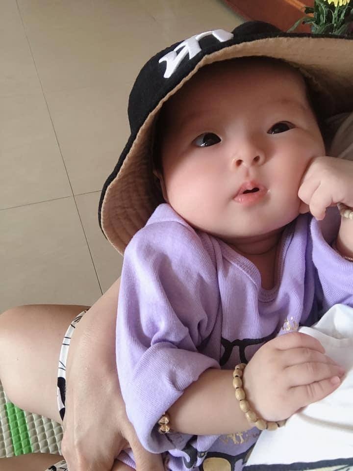 Các bác các cô tìm giúp cháu góc nào cằm vờ lai để cháu chụp ảnh với ạ 😂😂😂