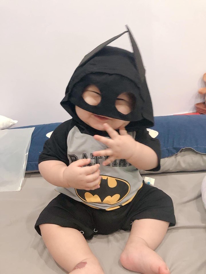 Siêu anh hùng Batman này có đủ khiến ai say đắm 😍😘
-Cục cưng của mẹ Nguyễn Duyên