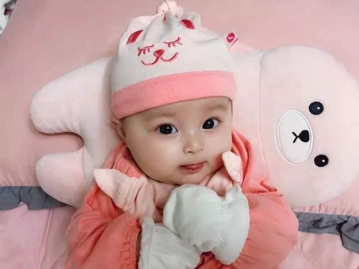 Mom nào thích vía con gái vào em cho nhé, sao các mom toàn thích chim non thế ạ? 😂