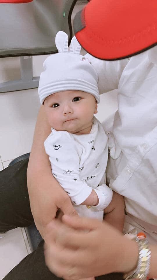 HN vào thu rồi lạnh quá các cô các bác ơi, con hơi quạu tí ạ 😂