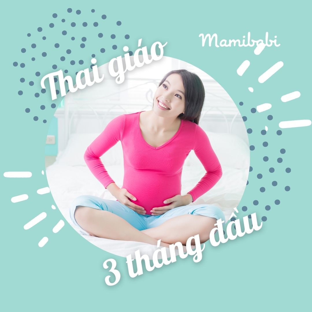 🥰THAI GIÁO 3 THÁNG ĐẦU

😍Trước tiên cứ phải chúc mừng nhau cái đã, chúc mừng mom đã tìm đến đúng chỗ: Mamibabi - Thiên đường của thai giáo. Nói có thể mom chưa tin nhưng đa số các mom tìm đến thai giáo là thai giáo 3 tháng đầu. 1 số mom có may mắn tìm hiểu trước khi bầu, một số thì khi bầu rồi mới tìm hiểu nên đa số bắt đầu thai giáo 3 tháng đầu khi mang thai.

🤩Mình sẽ chia sẻ một chút về kinh nghiệm thai giáo của bản thân, cách thai giáo tháng thứ 1, thứ 2, thứ 3; nhạc thai giáo 3 tháng đầu để mom hiểu hơn về giai đoạn quan trọng này nhé.

🥳TÁC DỤNG CỦA THAI GIÁO
Điểm qua một chút về lợi ích, ngoài những mặt lợi cho thai nhi, thai giáo 3 tháng đầu cũng có rất nhiều tác dụng tốt cho mẹ nhé. 3 tháng đầu là giai đoạn quan trọng, cơ thể mẹ có nhiều thay đổi, trong đó có thể chia ra 2 thay đổi lớn nhất:

✌️Sinh lý: 3 tháng đầu là giai đoạn khó chịu nhất với mẹ bầu vì bị ốm nghén nhiều nhất, nào là khó ăn uống, buồn nôn, sợ mùi. Chính khi đó, áp dụng thai giáo sớm sẽ giúp mẹ ổn định sức khỏe.

✌️Tâm lý: Khỏi nói rồi, đang bình thường tự dưng có thêm em bé trong bụng, bao nhiêu thứ phải lo lắng, tính khi cũng trở nên thất thường. Khi này thai giáo chính là phương pháp hiệu quả nhất để giúp mẹ ổn định tâm lý, giúp cho tinh thần luôn vui khỏe.

😻NÊN BẮT ĐẦU THAI GIÁO TỪ THÁNG THỨ MẤY?

Thực tế ko có câu trả lời chính xác cho câu hỏi này. Mom nên bắt đầu thai giáo luôn từ khi mình mang bầu hoặc khi bắt đầu biết đến thai giáo. Mỗi giai đoạn lại có các bài tập khác nhau nên không lo bắt đầu quá sớm hoặc quá muộn.

😜THAI GIÁO 3 THÁNG ĐẦU NHƯ THẾ NÀO?

Thai giáo sẽ rất vất vả, rất ngại, hay quên nếu mom tìm sai chỗ hoặc đọc đc các thông tin quá phức tạp trên mạng. Mình dùng Mamibabi thấy vô cùng tiện lợi, dễ dàng vì các bài thai giáo đã đc lên lịch sẵn theo từng ngày, từng giai đoạn mang thai, ko mất công, mất thời gian tìm hiểu… Hàng ngày chỉ cần mở app ra và làm theo các hoạt động trên app.

Mình sẽ nói qua một chút về kinh nghiệm thai giáo 3 tháng đầu cho bé nhé:

👍1. Thai Giáo 3 Tháng Đầu Bằng Cách Vận Động
Mẹ có thể kết hợp một số hình thức như đi bộ nhẹ nhàng, tập thể dục với những động tác phù hợp cho bà bầu mang thai 3 tháng đầu, vừa tập luyện vừa trò chuyện với bé để tăng khả năng kết nối của cả mẹ và bé mẹ nhé. 

Thời điểm lý tưởng để thai giáo vận động chính là buổi sáng, khi không khí rất trong lành, lúc đó 2 mẹ con có thể đi dạo bộ thư giãn, hít thở không khí trước khi mẹ trở về đi làm.

👍2. Thai Giáo 3 Tháng Đầu Bằng  m Nhạc
Nhạc thai giáo 3 tháng đầu có sẵn cho mom tại đây: https://mamibabi.com.vn/music. Mom có thể chọn nhiều album nhạc hiện đại để thai giáo cho bé thay vì chỉ chọn những album nhạc cổ điển hoặc nhạc giao hưởng.

Cách thai giáo bằng âm nhạc thì cũng quen thuộc với các mom rồi phải ko ạ? Mình cho bé nghe nhạc thôi, ko nên ốp tai nghe vào bụng để tránh gây chói tai cho bé, ảnh hưởng đến thính giác sau này. Mỗi ngày nghe tầm 20 - 30 phút tùy thời gian rảnh

👍3. Thai Giáo 3 Tháng Đầu Bằng Cảm Xúc

Đây là một hoạt động quan trọng, có thể nói là gần như quan trọng nhất của thai giáo. Cảm xúc của mẹ chính là những tác động lớn nhất đến sự phát triển của thai nhi.

Trong 3 tháng đầu khi mang thai, mẹ có thể áp dụng hình thức thai giáo cảm xúc như vẽ tranh, nghe nhạc, cắm hoa,... hay duy trì những sở thích đơn giản mẹ hay làm trước đây miễn là mẹ cảm thấy vui vẻ. Ngoài ra, xem phim, trò chuyện với bạn bè, tâm sự cùng bố… cũng là cách thai giáo cảm xúc tốt để mẹ luôn có tâm trạng ổn định.

Đặc biệt, mom nên tránh tiếp xúc với những người có cảm xúc tiêu cực, hay nóng giận, buồn bã… vì sẽ tạo ra tâm lý không tốt cho bản thân, ảnh hưởng đến bé yêu trong bụng.

👍4. Thai Giáo 3 Tháng Đầu Bằng Cách Tưởng Tượng

Đây là phương pháp thai giáo được người Nhật hay áp dụng, vừa dễ dàng lại vừa hiệu quả, kể cả trong trường hợp mẹ đang nằm dưỡng thai. Cách làm rất đơn giản, mẹ sẽ tưởng tượng ra những sự việc, sự vật tốt để chia sẻ cảm xúc tích cực đến con yêu. Trong 3 tháng đầu mang thai, mẹ nên tưởng tượng bà bầu xinh đẹp thế nào, em bé sẽ đáng yêu ra sao khi chào đời,...

👍5. Thai Giáo 3 Tháng Đầu Bằng Dinh Dưỡng

3 Tháng đầu tiên của thai kỳ, mẹ không tránh khỏi việc ốm nghén, gặp khó khăn trong việc ăn uống. Lúc này mẹ nên bổ sung những loại thực phẩm dinh dưỡng cho bà bầu

Một số lưu ý khi thai giáo bằng dinh dưỡng trong 3 tháng đầu của thai kỳ:

- Mẹ nên ăn các món ăn tốt cho bà bầu, ưu tiên những loại thực phẩm tươi, hạn chế sử dụng những loại thực phẩm công nghiệp chế biến
- Luôn ăn chín uống sôi, hạn chế tối đa việc ăn đồ tái sống
- Uống đủ nước mỗi ngày theo hướng dẫn của bác sỹ
- Hạn chế tối đa việc ăn uống lề đường, hay những loại thực phẩm tốn hương liệu, chất bảo quản, chất phụ gia, đồ ăn chứa nhiều dầu mỡ,...

👍6. Thiền mọi lúc, mọi nơi

Nhiều mẹ đã nghe đến tác dụng của thiền nhưng cũng không biết bắt đầu như thế nào phải không ạ? Với Mamibabi thì mọi thứ thật đơn giản. Mọi thứ đã có sẵn ở đây: https://mamibabi.com.vn/yoga 

Mom chỉ cần vào chọn bài thiền mình thích, nằm thư giãn và làm theo hướng dẫn hít thở từ huấn luyện viên là được nha.

Cảm ơn mom đã đọc hết bài về kinh nghiệm thai giáo của mình, chúc mom có một thai kỳ khỏe mạnh nha!😘

---

🥰Mamibabi có bài rất chi tiết về Thai giáo 3 tháng đầu, mom có thể đọc thêm tại đây: https://mamibabi.com.vn/news/351/thai-giao-3-thang-dau-giup-me-vui-be-khoe

🥰Nên thai giáo từ tháng thứ mấy?
https://mamibabi.com.vn/feed/4057/nen-thai-giao-tu-thang-thu-may-nen-bat-dau-thai-giao-tu-tuan-thu-bao-nhieu

🥰Cách thai giáo tháng thứ 1: Hành Trình Hạnh Phúc Bắt Đầu
https://mamibabi.com.vn/news/35/thai-giao-thang-thu-1-hanh-trinh-hanh-phuc-bat-dau 

🥰Cách thai giáo tháng thứ 2: Bé Đã “Tốt Nghiệp” Lớp Phôi Thai
https://mamibabi.com.vn/news/39/thai-giao-thang-thu-2-be-da-tot-nghiep-lop-phoi-thai 

🥰Cách thai giáo tháng thứ 3: Một “Quả Mận” Đang Lăn Trong Bụng Mẹ
https://mamibabi.com.vn/news/40/thai-giao-thang-thu-3-mot-qua-man-dang-lan-trong-bung-me