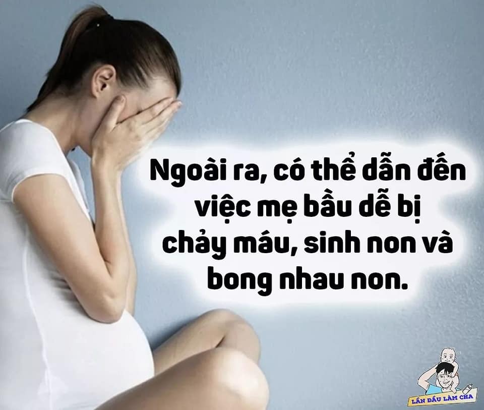 Để mẹ bầu buồn khóc có hại với thai nhi lắm nhé