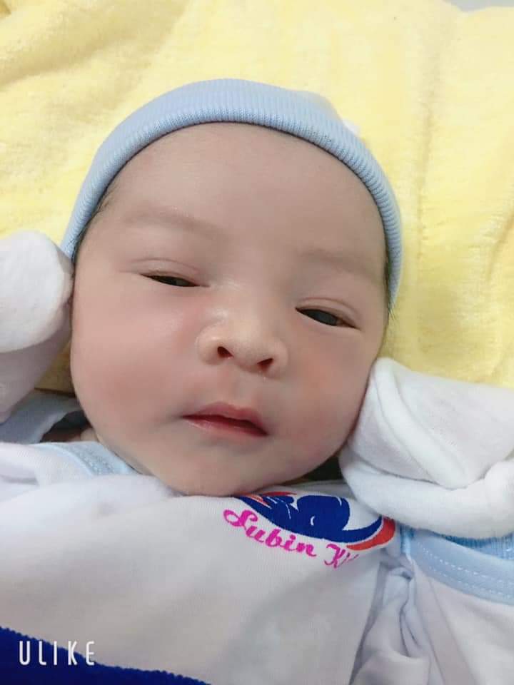 Mom nào xin vía sinh nhanh ko ạ
😘Chuột dks 15/9...mà hôm nay chuột đã ra với mẹ rồi..bé đuoc 3kg9 sinh thường ạ rặn 4 là e ra luôn ạ❤️ ai hỏi mua khóa thai giáo nào e đều giới thiệu mamibabi hết á, tốt lắm các mẹ nha 🥰