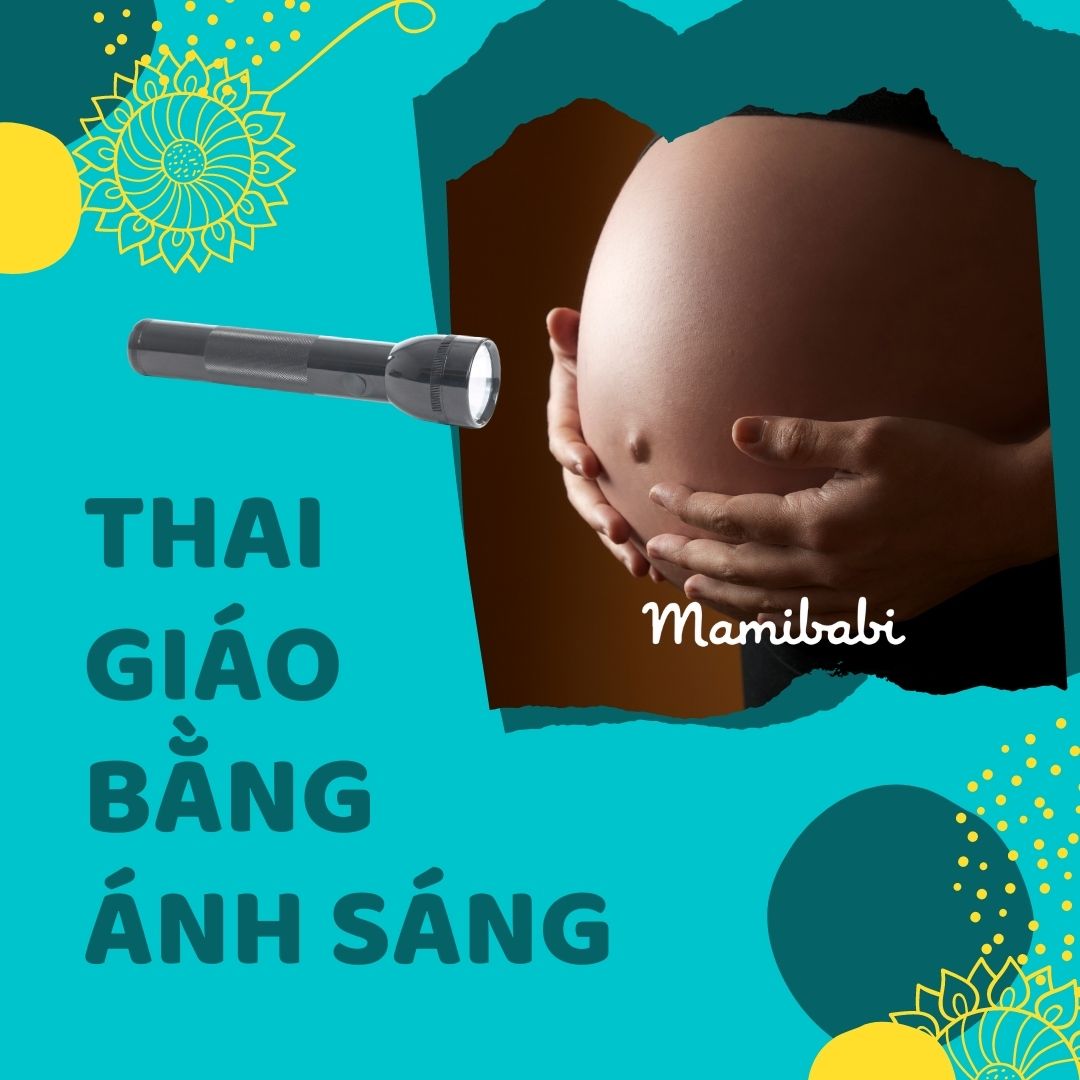🔦🔆THAI GIÁO BẰNG ÁNH SÁNG 🔆💡

Hôm trc còn có bài báo bảo dùng đèn flash gây mù mắt trẻ sơ sinh, em ức chế quá nên phải viết bài này ngay, mom đọc đoạn sau em phân tích nhé.

Cách thai giáo bằng ánh sáng không khó đâu các mom ạ, nhưng chủ yếu là vì ko đọc kỹ hướng dẫn nên các mom thường làm chưa đúng, chưa đủ ấy. Nay em chia sẻ lại cách thai giáo bằng ánh sáng để các mom tham khảo làm cho bé nhà mình nha.

Về lợi ích, mom đã biết chưa? Thai giáo bằng ánh sáng rất tốt cho thị giác của thai nhi, giúp mắt con sáng khỏe khi ra đời, đồng thời cũng rèn luyện phản xạ cho con rất tốt đó mom nha.

💡Bao nhiêu tuần thì thai giáo ánh sáng?

Tầm 28 tuần nha mom, vì khi đó bé có thể nhắm mắt, mở mắt, biết phân biệt sáng tối rồi ạ.

💡Cách thai giáo bằng ánh sáng

Đơn giản thế này thôi ạ, bố mẹ hãy hình dung thai giáo ánh sáng như một trò chơi tương tác giữa bố mẹ và bé nha. 

Vật dụng để thai giáo bằng ánh sáng: Mom chọn cái nào cũng đc nha:
🔦Đèn pin thông thường
📱Đèn flash trên điện thoại

🔦1 là đèn pin thai giáo cho bé mua ở đâu: ở đâu cũng bán, mom mua trên Shopee hay Tiki cũng đc, hoặc vào siêu thị nhiều lắm, ko có gì đặc biệt cả, giá chỉ mười mấy, 20k/cái, chạy bằng pin. Mấy khóa học thai giáo còn bày đặt tặng đèn pin làm em mắc cười =))

📱2 là đèn điện thoại, thai giáo ánh sáng bằng đèn flash: Cái này hôm trc có bài báo kêu gây hại cho mắt trẻ sơ sinh, đèn flash có ảnh hưởng đến thai nhi, KO CÓ VIỆC NÀY NHA MOM. Các bác sĩ mắt cũng đã khẳng định ánh sáng flash ko ảnh hưởng đến mắt trẻ do đó là ánh sáng khuếch tán, cường độ cũng ko phải là quá mạnh nên ko lo ạ.

💡Cách thực hiện thai giáo bằng ánh sáng

👉 Nên chọn buổi sáng, khi bé thức để thai giáo ánh sáng. Ko nên làm buổi tối để bé còn phân biệt được ngày đêm, sau này luyện EASY cũng dễ hơn ạ.
👉 Nằm thoải mái, tắt đèn phòng
👉 Lấy đèn pin chiếu vào bụng, cách bụng khoảng 10cm, để yên xem bé có phản ứng ko, có đạp ko. Sau đó di chuyển chậm dọc theo bụng, nghe ngóng xem phản ứng của bé thế nào
👉 Làm khoảng 3 - 5 lần, mỗi lần 10 - 30s. 
👉 Lúc đầu chưa quen, có thể bé sẽ chưa có phản ứng ngay, sau 5 - 7 ngày sẽ thấy bé đạp phản ứng mỗi khi mẹ chiếu đèn pin
👉 Trong lúc thai giáo bằng ánh sáng thì mom nói chuyện với con, bật nhạc thai giáo, truyện thai giáo cho con nghe cùng nha.

💡Mấy lưu ý nhỏ:
- Tổng thời gian nên làm tầm 5 phút thôi, lâu hơn có thể khiến bé khó chịu, quay mặt đi.
- Mỗi ngày mẹ nên thực hiện đều đặn và đúng giờ

👉 Em viết hơi dài nhưng đơn giản chỉ có vậy thôi ạ. Chúc mom thai giáo hiệu quả và thai kỳ khỏe mạnh nha!
