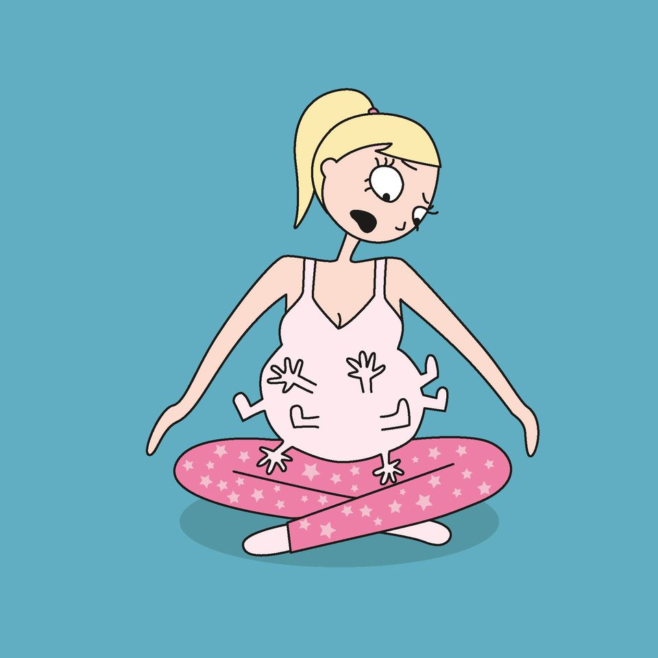 LƯỜI THAI GIÁO QUÁ MOM ƠI
Sợ con sinh ra không bằng con người ta mất!!!

Lại là em đây. Giờ mẹ nào cũng thai giáo cho con hết á, mà em bận rộn ghê không còn thời gian nữa. Mom có giống em ko?

Nói về THAI GIÁO chắc nhiều mẹ chưa tin nhưng tác dụng của thai giáo là có thật. Đợt trc khi bầu em có nghe các mẹ nói nhiều về Thai giáo mà chưa hiểu rõ về nó. Nằm vùng trong mấy group bỉm sữa thì thấy có 2 ý kiến trái ngược hẳn nhau:
- Một là cứ chửa đẻ bt, ko cần thai giáo gì sất, bn năm nay các cụ nhà mình vẫn vậy, con sau này vẫn giáo sư bác sĩ bt
- Hai là tin vào thai giáo, áp dụng ngay từ khi mang bầu.

Lúc đấy em cũng nghe qua qua về Thai giáo rồi nhưng nửa tin nửa ngờ, lại thêm mẹ chồng và mấy chị ở vp bảo là vẽ chuyện nhưng thấy mấy chị đi trước đều thai giáo cho con hết, lại biết thêm app Mamibabi này thấy các mẹ thai giáo rôm rả ghê nên đâm ra lại càng tò mò, quyết định hỏi thêm ý kiến ông xã coi sao.

Chắc thấy vợ lăn tăn, ổng làm luôn câu: Thai giáo luôn đi vợ ạ, có mất gì đâu, cũng ko ảnh hưởng gì đến con, mà chọn chỗ nào uy tín mà học, chứ mấy khóa trên mạng giờ anh thấy toàn video tào lao, nói nói ko thôi à, thời gian đâu xem hết, xem xong cũng ko biết phải áp dụng làm sao.

Công nhận chồng em nói đúng, phải chọn kỹ các mẹ ạ ko là mất thời gian ghê lắm. Chuột nhà em ấy thế mà giờ gần đc 3 tháng rồi, kết quả thai giáo đem lại khiến cả em và chồng bất ngờ.

Trộm vía Chuột máy rất nhiệt tình, mẹ cho nghe nhạc lúc nào là bạn quẩy lúc ấy. Lúc còn trong bụng mẹ, Chuột rất biết phối hợp mỗi lần mình thai giáo ánh sáng, rọi đèn cho con. Càng về những tháng cuối Chuột càng phản ứng rõ rệt khi mẹ tương tác. 

Chuột sinh ra là đã hay cười, hóng chuyện, không quấy khóc nên em chăm con nhàn tênh. Chuột theo Easy rất dễ vì bé đã phân biệt được ngày đêm nhờ việc thai giáo bằng ánh sáng từ lúc mang thai, Chuột giờ đã ngủ xuyên đêm, ko cần thức đêm thức hôm bồng bế.

Chắc các mẹ nghĩ em rảnh lắm mới có thời gian thai giáo cho con nhưng thực tế em chỉ dành ra 10 - 20 phút mỗi ngày vì cũng phải đi làm. Cái chính là tìm được app thai giáo Mamibabi này đó các mẹ ạ, giúp em tiết kiệm cực kỳ nhiều thời gian, công sức. 

Chuột nhà em giờ trộm vía ngủ ngoan, ăn uống giỏi, mới 2m20d là làm trò các kiểu rồi ạ: lật, hóng chuyện, bít dỗi mẹ, giờ mới thêm trò mút tay chụt chụt yêu nhắm 🤪😍🥰

Thử ngay các mẹ nhé, tội gì mà ko thử ạ?