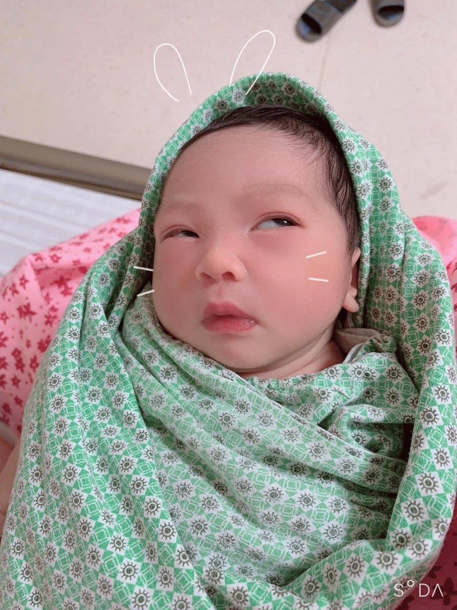 Mẹ con cháu đã về nhà rồi ạ....
Nhỏ xíu xíu thôi, nhưng đc cái nhanh ạ 🤣🤣🤣