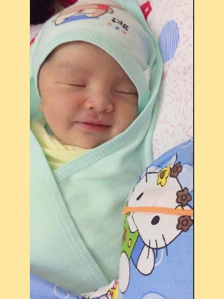 Em đã cán đích ở tuần 39w5 ngày. Bé dưa hấu 3kg3 ạ. Hihi em chúc các mẹ sớm gặp các thiên thần của mình nhé! Chúc Mamibabi ngày càng hay hơn nữa để các mẹ thai giáo bổ ích cho con ạ, như bây giờ đã là bổ ích số 1 rồi ạ hihi
