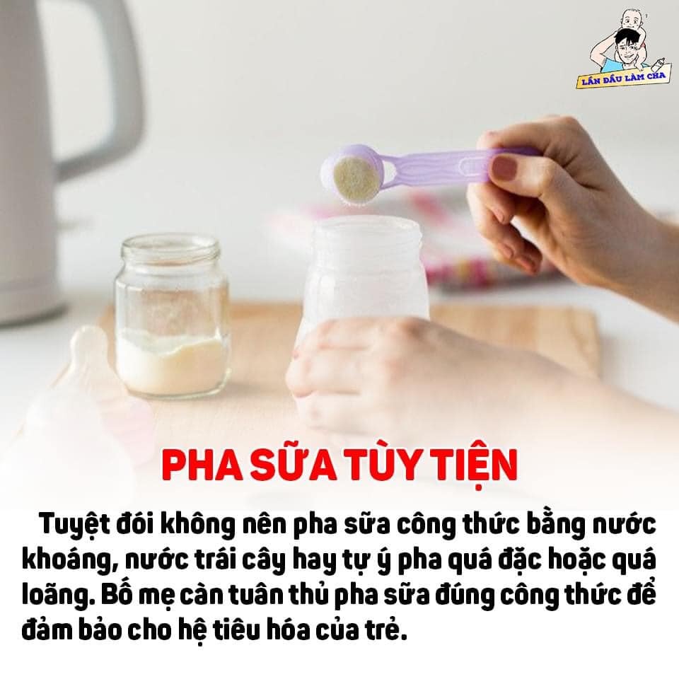 NHỮNG SAI LẦM KHI CHĂM SÓC CON MÀ BỐ MẸ NÊN TRÁNH 🤱

Những người lần đầu làm cha mẹ thường gặp rất nhiều bỡ ngỡ vì không biết chăm sóc con như thế nào. Do vậy, có nhiều điều họ làm vì nghĩ nó tốt cho con, nhưng thực tế không phải vậy. Dưới đây là những sai lầm khi chăm sóc con mà cha mẹ nên tránh 👶