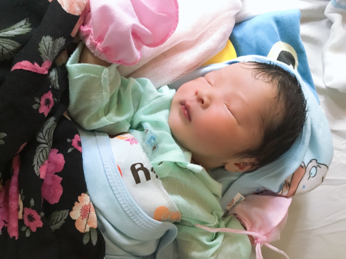 Chuột 39 tuần được 3kg cảm ơn các mom cảm ơn mamibaby cho mình nhiều kinh nghiệm