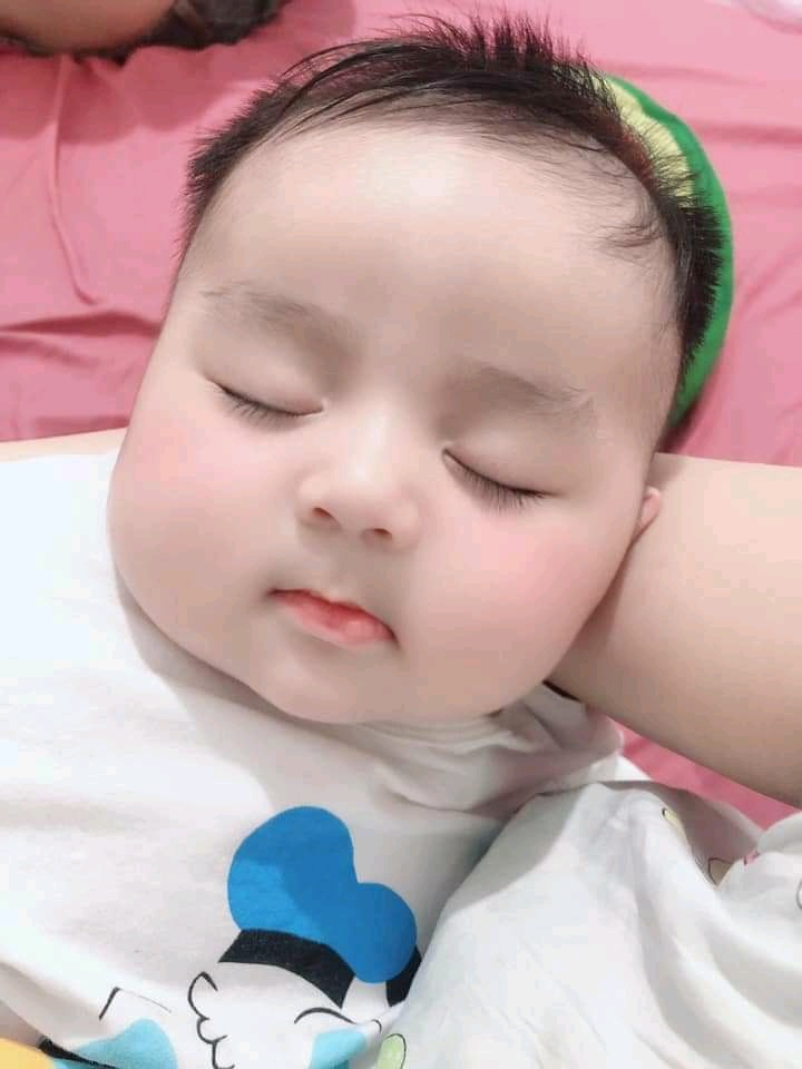 Mẹ nào thích cặp má này ko 🤣