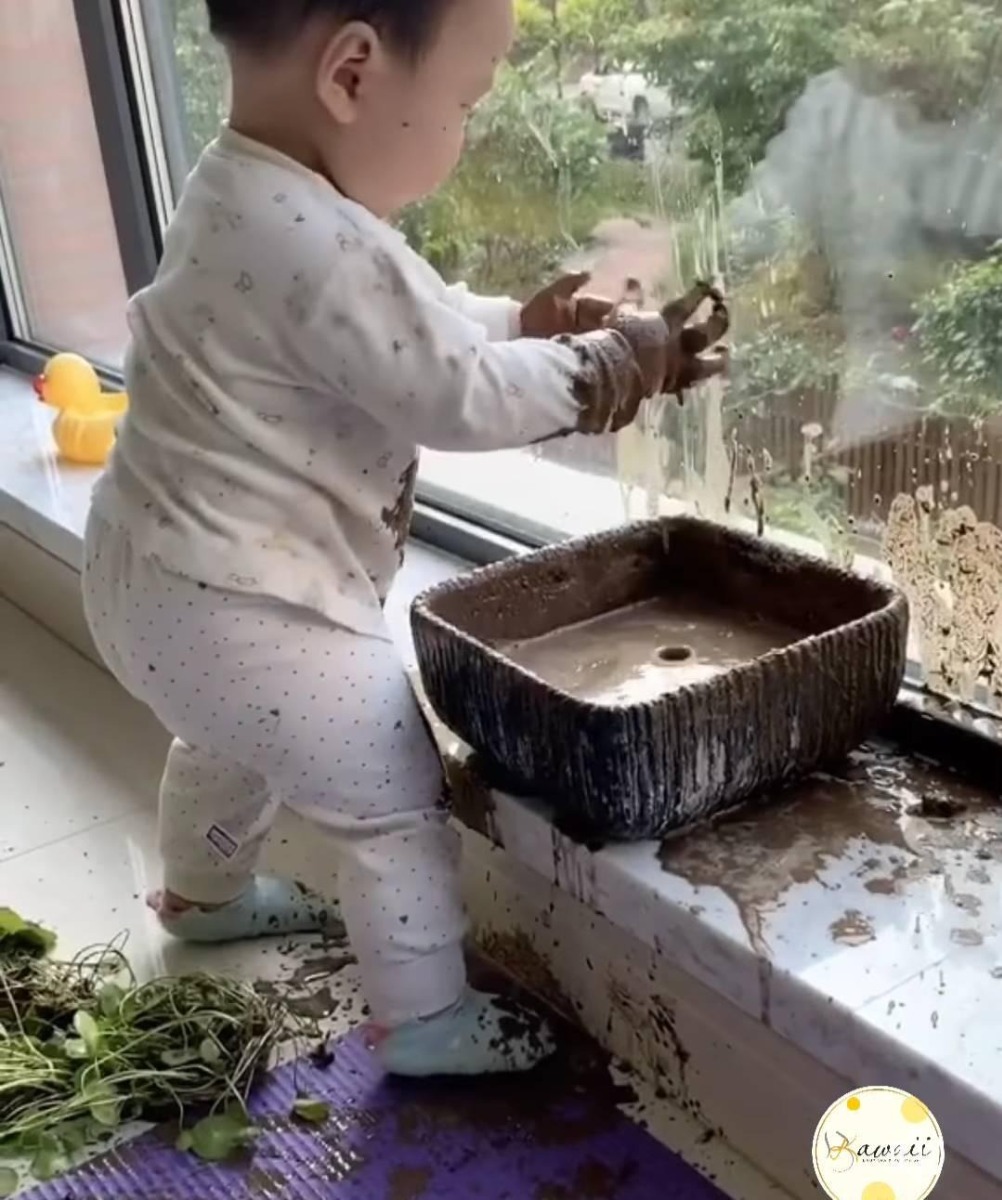 Con của các mom đã đạt đến tầm "vũ trụ" này chưa...!