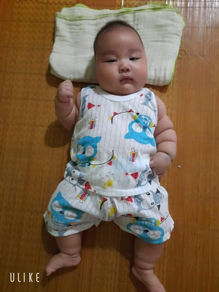 Các mom sinh xong bao lâu thì mặc vừa quần áo cũ? Như e đây vẫn đang phì nhiêu lắm😁😁😁