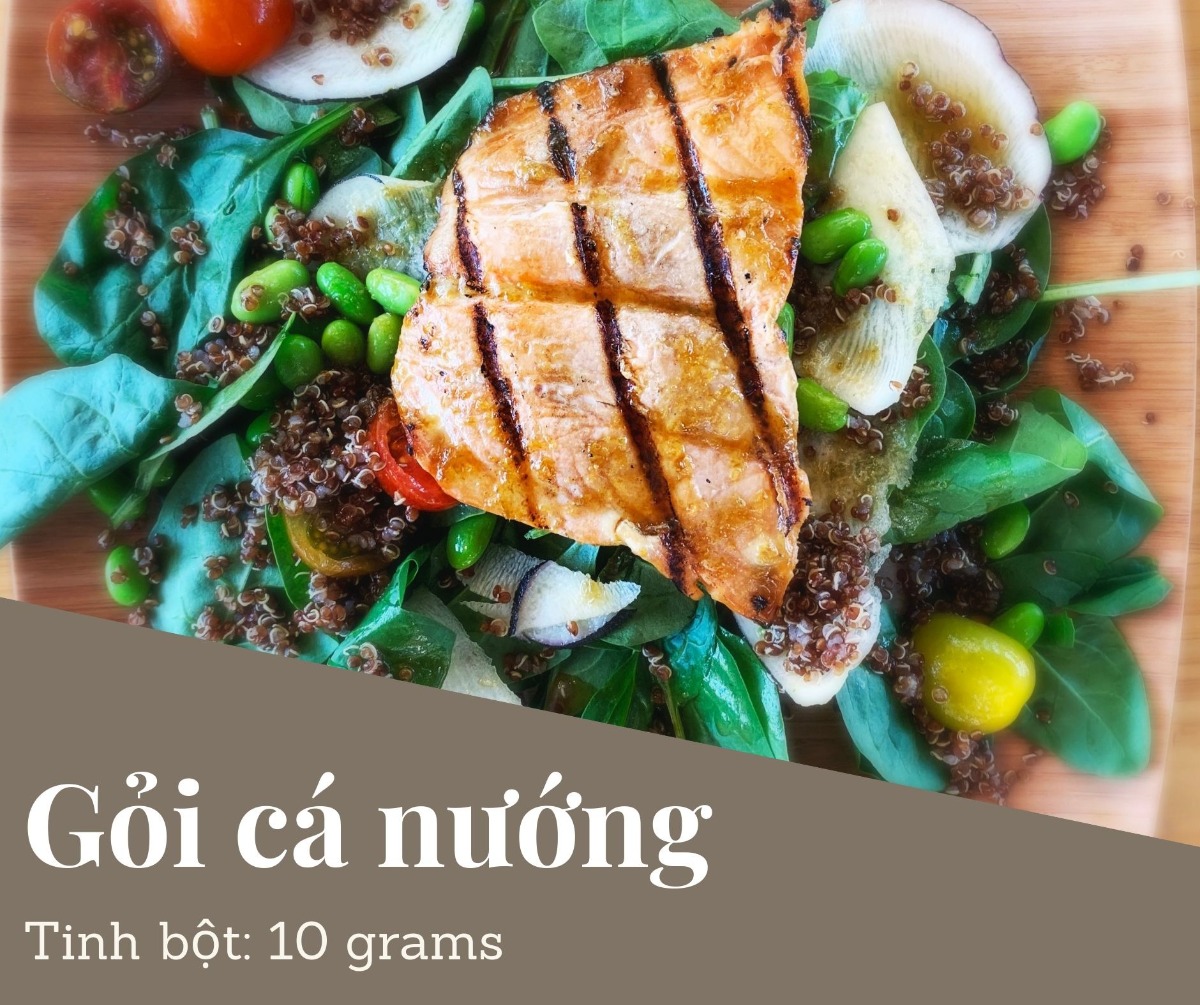 THỰC ĐƠN TIỂU ĐƯỜNG THAI KỲ
Chào bạn. Khi biết là có bệnh TĐTK hoặc TĐ2 thì nhiều người rất là lo lắng.

👌 Cách giảm TĐTK và TĐ2 hiệu quả nhất là ăn kiêng (giảm tinh bột và giảm ngọt).
👌 Cách giảm TĐTK và TĐ2 hiệu quả nhì là tập thể dục
👌 Các thuốc tây có hiệu quả nhưng mà bạn vẫn nên ăn kiêng và tập thể dục, nếu không dần dần sẽ lờn thuốc.
👌 Bạn đừng tin các thuốc nam, các loại bánh, đường cho người tiểu đường nhé. Không có hiệu quả gì nhiều đâu.
👌 Bạn không cần phải lo. Vì đồ ăn cho các bà Mẹ TĐTK và TĐ2 rất phong phú và ngon miệng. Và đầy đủ dinh dưỡng cho người Mẹ và em Bé, và người TĐ2.

Đầu tiên là các bạn nên mừng là đã khám ra bệnh. Có nhiều có bệnh nhưng mà không đủ điều kiện để khám bác sỹ nên không biết có bệnh mà trị.

Điều thứ nhì là các bạn đừng buồn vì bệnh TĐTK và TĐ2 hoàn toàn trong tầm quản lý của bạn.

Điều thứ ba là bệnh TĐTK và TĐ2 sẽ dạy cho bạn một cách ăn uống bổ dưỡng. Qua cách an uống này, bạn có thể áp dụng sau khi sinh và có thể tăng sức khoẻ lâu dày. Thậm chí, nếu bạn xây dựng thói quen ăn giảm tinh bột và tập thể dục thường xuyên thì sức khoẻ sau này của bạn sẽ có thể tốt hơn là những người không bị bệnh.

Bạn cố lên nhé! Chúc bạn và em bé và gia đình khoẻ mạnh.

👌👌👌 Nguyên tắc ăn giảm tinh bột cho TĐTK và TĐ2:
Trong một buổi ăn, hạn chế mức tinh bột dưới 45 grams:

Tinh bột: bao gồm cơm, hủ tiếu, bún, miến, mì, bánh đa, bánh mì, các loại khoai: tối đa là 1/2 chén (khoản 20 grams) trong một buổi ăn. (Khởi đầu bằng 1/2 chén cơm mỗi buổi. Nếu chỉ số tốt thì bạn có thể tăng thử lên 1 chén và thử máu xem sao. Nếu cao thì giảm lại 1/2 chén)
Rau ăn 1-2chén trong một buổi ăn. Ăn rau thoải mái không cần hạn chế vì rau có rất tinh bột (khoản 4 grams cho 1 chén). Ngoài ra rau có nhiều dinh dưỡng (các loại Vitamin, chất khoáng, folate, chất kẽm). Rau có chất sơ giúp tinh bột thu hấp chậm vào người — làm tăng đường chậm hơn sau khi ăn.
Chất đạm, bao gồm: thịt, cá, đồ biển, trứng, đậu hủ: Ăn ít nhất 1 chén trong một buổi ăn, có thể ăn nhiều hơn nếu cần. Chất đạm không có tinh bột nên bạn có thể ăn thoải mái. Chất đạm rất cần thiết cho sự phát triển của bé. Ngoài ra trong chất đạm có chất mỡ tốt cho em bé. Lưu ý là không ăn cá biển lớn vì có thuỷ ngân (nhất là các Mẹ Bầu).

Mỗi người mỗi khác, nên nên đo máu sau buổi ăn để điều chỉnh mức tinh bột theo lượng máu cho phép (sau 1 giờ là <7,8 mmol/L và sau 2 giờ là <6,7 mmol/L cho TĐTK. Và sau 2h<7,8 cho TĐ2)

👌👌👌 Nên thay tinh bột bằng gì?

👌👌👌 Canh rau

Mỗi buổi ăn lúc trước ăn khoản 2 chén cơm, bây giờ hạn chế xuống dưới 1/2 chén cơm thì thay thế cơm bằng gì? Rất đơn giản. Bạn có thể thay cơm bằng các loại rau luộc. Thí dụ bạn làm cá kho hoặc thịt kho (những món chất đạm thì bạn ăn vẫn bình thường không cần hạn chế — chỉ nấu không sử dụng đường thôi), thì bạn có thể ăn thêm bầu luộc, rau muốn luộc, cải luộc, đậu que luộc, bó xôi luộc để thay cơm. Ăn rất là ngon!

Và trong rau luộc có rất nhiều dinh dưỡng cho em bé (trong cơm thì không có dinh dưỡng gì). Nên bạn vừa trị bệnh TĐTK mà vừa tăng dinh dưỡng cho em bé và bản thân.

Rau luộc không chỉ có thể thay cơm không, mà có thể thay luôn các món nước. Thí dụ như khi ăn phở, thì bạn chỉ ăn tối đa 1/2 bánh phở, còn lại thì cho thêm giá luộc, bắp cải luộc, hoặc các loại rau khác mà bạn yêu thích. Chúc ngon miệng.

Thí dụ: bầu luộc ăn với tôm rim thay cơm

Thí dụ: bạn có thể dùng bí đỏ thay cơm. Bí đỏ bạn cắt ra từng cộng nhỏ và xào hoặc luộc. Bí đỏ có nhiều Vitamin A tốt cho mắt của em bé và người Mẹ.

👌👌👌 Bí đỏ thay cơm
Đây là một món dễ làm và dễ ăn. Bí đỏ và rau chỉ cần luộc.

Nhân liệu cho 1 phần ăn:
- 1/2 chén bí đỏ luộc
- 1/2 chén rau luộc
- 1/2 chén chả cá (luộc) rồi xào sơ lại. Đừng chiên giòn vì đồ ăn chiên không tốt cho sức khoẻ
- Ăn với nước tương hoặc nước nắm chấm (không đường)

👌👌👌 Rau luộc thay cơm, bánh phở, bún
Thay vì ăn cơm, bún, hủ tiếu, mỳ, miến, bánh đa thì bạn ăn nhiều rau luộc để thay. Khi bạn thay bằng rau có nhiều lợi ích vì rau có rất nhiều vitamin và khoáng chất cần thiết cho em bét phát triển. Tinh bột không có những vitamin và khoáng chất cho em bé.

Khi bạn ăn rau luộc thì ăn đến no thôi, không cần kiêng. Ăn thoải mái.

Ngoài rau rau luộc giúp bạn no ăn là ăn tinh bột. Và rau thì sẽ giúp đường tiêu hoá của bạn hoạt động tốt. Và da mặt đẹp.

👌👌👌 Bầu luộc

👌👌👌 Cải ngọt luộc

👌👌👌 Su su luộc thay cơm
Su Su có nhiều folate là giúp cho não của em bé phát triển. Luộc thay cơm. Ăn với đồ ăn chấm nước tương hoặc xào với trứng điều rất ngon.

👌👌👌 Yến mạch thay cơm

Yến mạch là một món ăn thay cơm rất tốt.

Số lượng tinh bột của yến mạch chỉ phân nửa so với cơm, nên bạn có thể ăn 1 chén yến bạch trong vòng buổi ăn (nhưng nhớ đo đường trong máu và chỉnh sửa nhé). Yến mạch còn có nhiều chất sơ, giúp tiêu hoá tốt và hạ mỡ trong máu.

Mua loại yến mạch (old fashion). Loại này có nhiều sơ nên tốt hơn loại (quick). Bạn có thể xem thông tin mua ở đây. Các siêu thị lớn điều có bán.

Cách nấu: Bạn có thể nấu như bạn nấu cơm: nấu với nước cho chính.

Nếu ăn thay cơm cho buổi trưa và buổi chiều, thì ăn với đồ ăn như rau và thịt/cá/trứng/đậu hủ bình thường. Cơm thỉ chỉ ăn 1/2 chén. Yến mạch thì có thể ăn 1 chén.

Bạn cũng có thể nấu như cháo: cháo cá, cháo thịt. Thí dụ; Cháo Yến Mạch với Thịt Bò.

Cách nấu:
- Bỏ yến mạch nấu với cà rốt, bông cải xanh (cắt nhỏ) vào nước nấu như cháo.
- Xào thịt bò với hành tỏi riêng, muối, dầu.
- Sau khi cháo yến mạch chín thì bỏ thịt bò vào với cháo nấu thêm vài phút.

👌👌👌 Diêm mạch (Quinoa)

Có bạn hỏi là có thể ăn Diêm Mạch thay cơm được không? Diêm Mạch có rất nhiều vitamin và chất khoán tốt (bao gồm chất sắc). Và cũng có tinh bột nên có thể thay cơm. Xin lưu ý:

Một chén diêm mạch đã nấu chín có khoản 39gram tinh bột. Cơm gạo trắng có khoảng 45-53gram. Yến mạch là thấp hơn có khoản 28gram.
Nên bạn cũng chỉ ăn từ 1/2-1 chén cho mỗi buổi ăn. Và nhớ đo đường trong máu sau khi ăn.
Nhớ là ngâm qua đêm trước khi nấu để dễ tiêu hoá.

👌👌👌 Làm sao ăn rau luộc ngon hơn?

Sau khi bạn luộc rau, có thể cho 1 muỗng dầu mè và 1 muỗng nước tương, và 1 muỗng mè vào rau. Dầu mè có chất béo tốt cho não và giúp cho bạn no lâu hơn.

👌👌👌 Ăn sáng nên ăn gì?

Có rất nhiều Mẹ Bầu đau đầu về buối sáng. Có bạn chỉ ăn 2 quả dưa leo và uống sữa rồi cảm thấy đói quá chừng. Thấy lo cho các bạn quá.
Thật ra buổi sáng là buổi ăn có thể ăn ngon lành. 

Các bạn vẫn có thể ăn những món mình yêu thích, như phở, hủ tiếu, bún riêu, mì quảng. Các bạn phải chiệu khó thay đổi một chút. 

👌👌👌 Tại sao buổi sáng ăn đồ ăn nước ngoài đường (phở, bún, hủ tiếu) là đường lên quá vậy?

Câu hỏi rất hay, các loại bún, bánh phở, hủ tiểu, mỳ, bánh đa, miến điều có nhiều tinh bột. Cũng nhiều bằng cơm.

Nếu bạn ăn đồ ăn ngoài đường người bán cho rất nhiều bánh và ít thịt và rau. Mà bạn có yêu cầu người bán cho ít bánh thì họ cũng sẽ cho nhiều.

Nếu ăn ở ngoài đường thì thường là gọi 2 tô: chỉ ăn 1/2 chén bánh. Có nghĩa là ăn 1/2 bánh của 1 tô, và bánh của tố thứ nhì thì bỏ hoàn toàn. Và gì bạn đã giảm bánh thì phải tăng thịt và rau lên. Nếu không rất đói. Đó là lý do gọi 2 tô. Một tô hoàng toàn không ăn bánh chỉ lấy thịt và rau. Một tô thì chỉ lấy 1/2 bánh. Thịt và rau rất ít tinh bột nên sẽ không tăng đường nhiều. Cố lên nhé bạn.

Nếu ăn bánh mì thì cũng nên gọi 2 ổ. Và chỉ ăn 1/2 bánh mì và ăn hết thịt và rau.

👌👌👌 Bún riêu
- 150 gram chất đạm: thịt, trứng, cua
- 1/2 chén bún
- 3 miếng đậu hũ
- 3 quả cà chua
- 1 quả me
- 10ml mắm tôm
- Hành tím, hành lá, rau mùi
- Rau sống: rau muống, bắp chuối, xà lách, giá,
- Hạt tiêu, hạt nêm, nước mắm, dầu ăn

👌👌👌 Nấu ăn sáng nhanh: Trứng sốt cà
Hôm nào bạn không có thời gian, thì có thể làm món trứng sốt cà. Ăn rất là đậm đà.

Nhân liệu cho 1 phần ăn:
- 2 quả trứng
- 3 quả cà chua
- Hành lá, tỏi, dầu ăn
- Một ít muối, nước tương
- Bạn có thể xem công thức ở đây.

👌👌👌 Tại sao ăn sáng đồ ăn bên ngoài mà đường tăng quá?

Nếu bạn ăn đồ ăn ngoài đường người bán cho rất nhiều bánh và ít thịt và rau. Mà bạn có yêu cầu người bán cho ít bánh thì họ cũng sẽ cho nhiều.

Nếu ăn ở ngoài đường thì thường là gọi 2 tô: chỉ ăn 1/2 chén bánh. Có nghĩa là ăn 1/2 bánh của 1 tô, và bánh của tố thứ nhì thì bỏ hoàn toàn. Và gì bạn đã giảm bánh thì phải tăng thịt và rau lên. Nếu không rất đói. Đó là lý do gọi 2 tô. Một tô hoàng toàn không ăn bánh chỉ lấy thịt và rau. Một tô thì chỉ lấy 1/2 bánh. Thịt và rau rất ít tinh bột nên sẽ không tăng đường nhiều. Cố lên nhé bạn.

Nếu bạn nấu ở nhà (như trong hình) thì ăn ăn thật nhiều thịt/cá/rau và ít bánh.

Một cách khác là bạn có thể nấu đồ ăn buổi tối nhiều một chút. Rồi buổi sáng ăn lại đồ ăn buổi tối (1/2 chén cơm + 1chén thịt/cá/trứng/đậu hủ và 1-2 chén rau). Ăn sáng mà ăn nhiều thì tốt vì sẽ no lâu và có sức làm việc.

👌👌👌 Món canh
Nếu bạn không có thời gian, thì món canh là dễ nhất. Canh có thể bỏ nhiều rau và chất đạm( thịt, hải sản, đậu hủ, trứng). Và ăn một tô thật là to đến khi no. Nếu thèm cơm thì có thể ăn một ít (tối đa là 1/2 chén- tuỳ theo mức đường trong máu sau khi ăn). Nhưng phần chính là một tô rau rất to. Ăn riết khi quen thì có thể bỏ hẳn cơm luôn.

👌👌👌 Canh cải hải sản
- 1 bó cải 100 gr hải sản,
- đậu hủ (nếu muốn)
- nấm
- 1/2 tbsp muối
- 1 tsp tiêu
- 1/2 nước tương
- hành lá
- Canh su hầm thịt
- Nếu bạn vẫn thèm tinh bột thì đây là một món có thể sẽ giúp bạn cảm thấy đã thèm. Bạn có thể sử dụng một ít khoai tây (1 củ nhỏ) cho một phần ăn. Nấu một tô thật to và ăn cho đã thèm (nhưng không ăn thêm cơm nhé)

Nhân liệu cho 1 phần ăn:
- 1 trái su
- 1 củ khoai tây nhỏ
- 1 củ cải trắng
- 1 củ cà rốt
- thịt
- muối

👌👌👌 Canh Bông Cải Trắng
Nhân liệu cho 1 phần:
- 2 chén bắp cải trắng
- 200 grams tôm
- Muối, tiêu
- Có thể bỏ thêm củ cải trắng để nấu cho ngọt nước canh

👌👌👌 Canh bí đỏ

👌👌👌 Súp đậu hủ
Thành phần: Đậu hủ, nấm, carrot, bắp, tim hạt sen

👌👌👌 Canh củ cải trắng

👌👌👌 Súp Rau Củ. Món này nhiều vitamin cho em bé
Thành phần: 1/2 củ khoai tây, 1 củ cà rốt, 1 miếng cần tây, 6 miếng nấm rơm

👌👌👌 Các món mặn
Các món mặn ăn tốt vì có nhiều chất đạm. Trường Đại Học UCSF của Mỹ khuyên là Mẹ Bầu nên ăn ít nhất 60 gram chất đạm mỗi ngày. Chất đạm rất cần thiết cho sự phát triển của em bé. Đồ ăn nhiều chất đạm như: thịt, cá, hải sản, trứng, đậu hủ.

👌👌👌 Tôm rim
Món này bạn có thể làm ăn rất ngon. Thay vì cơm thì luộc một tô rau ăn sẽ thất rất ngon. Như một tô cải làng luộc hoặc rau muống luộc. Bạn đừng bỏ đường. Nếu muốn thì có thể sử dung một ít khóm để có vị ngọt.

👌👌👌 Cá sốt cà
Cá có nhiều chất mỡ tốt cho sự phát triển của não (omega 3). Và cá cũng là chất đạm tốt. Nhưng không nên ăn các loại các biển lớn vì có nhiều thuỷ ngân. Nên ăn các loại cá nhỏ.

👌👌👌 Ăn cá loại nào tốt mà ít thuỷ ngân?

Ăn cá là tốt vì ít tăng đường và có omega 3 tốt cho phát triển não. Nhưng tránh các loại cá biển lớn vì có thuỷ ngân nhiều. Đây là các loại bạn nên lưu ý.

Thủy hải sản có hàm lượng thủy ngân thấp nhất: Nên ăn 2 – 3 lần/tuần
- Cá cơm;
- Cá đù Đại Tây Dương;
- Cá bạc má Đại Tây Dương và Thái Bình Dương;
- Cá vược đen;
- Cá chim;
- Cá da trơn;
- Sò;
- Cá tuyết;
- Cua;
- Tôm hùm đất;
- Cá bơn;
- Cá Haddock – một loại cá tuyết;
- Cá tuyết than;
- Cá trích;
- Tôm hùm Mỹ;
- Cá đối;
- Hàu;
- Cá rô;
- Cá chó;
- Cá hồi;
- Cá mòi;
- Sò điệp;
- Cá rô phi;
- Mực;
- Cá ngừ.

Thủy hải sản có mức độ thủy ngân vừa phải: Ăn 1 lần/tuần 
- Cá trâu;
- Cá chép;
- Cá vược;
- Cá mú;
- Cá chim lớn;
- Cá nục heo;
- Cá chày;
- Cá rô đại dương;
- Cá than;
- Cá đầu cừu/cá tù;
- Cá hồng;
- Cá thu Tây Ban Nha;
- Cá ngói;
- Cá ngừ trắng;
- Cá ngừ vây vàng.

Thủy hải sản có mức thủy ngân cao nhất: Nên tránh
- Cá ngừ mắt to;
- Cá thu vua;
- Cá cam;
- Cá mập;
- Cá kiếm;
- Cá ngói.

👌👌👌 Chả cá lã vọng
Bạn vẫn có thể ăn những món mình yếu thích, như cã cá lã vọng. Bạn có thể ăn một ít bún (tối đa là 1/2 chén). Thay vì ăn bún thì bạn có thể làm bắp cải xào. Hoặc bạn chọn một món rau yếu quý nào đó và luộc để ăn thay bún (như đâu que, rau muống, bó xôi). Hương vị từ cã cá sẽ làm cho bạn quên đi là mình không ăn bún. Ăn thử đi, bạn sẽ thấy rất ngon. Lưu ý là nước chấm không bỏ đường nhé.

Nhân liệu cho 1 phần ăn:

- 1/2 con cá lóc (cá quả)
- Riềng, sả, tỏi, hành củ, muối
- Mắm tôm
- Đậu phọng
- Thì là
- 1/2 chén bún (tối đa). Có thể thay bằng rau luộc (bó xôi, bắp cải, rau muống, giá)

Bạn có thể tham khảo cách làm ở đây. Đừng sử dụng đường.

Các món gỏi:
Các món gỏi rất tốt cho các Bà Mẹ TĐTK. Lý do là nhiều rau và chất đạm và rất ít tinh bột. Bạn có thể làm một tô gỏi lớn và ăn thoải mái.

Nếu thèm cơm thì ăn thêm một ít (tối đa 1/2 chén). Ăn nhiều lần sẽ tạo ra thói quen ăn gỏi thay cơm và sẽ không cần ăn thêm cơm nữa. Những người bên Mỹ họ vẫn có thể ăn salad (gỏi) để thay cơm bình thường. Quan trọng là vẫn ăn nhiều chất đạm và nhiều loại rau khác nhau cho các buổi ăn khác nhau để không thiếu dinh dưỡng

👌👌👌 Gỏi cuốn
Gỏi cuốn là một món rất là dễ ăn và đầy đủ dinh dưỡng vì nhiều rau. Bạn có thể tự chế biến theo sở thích. Quan trọng là hạn chế bánh tráng vì có tinh bột. Nên mua loạ bánh tráng nhỏ. Nếu mua loại lớn thì cắt đôi và chỉ sử dụng phân nữa cho 1 gỏi cuốn.  Và bạn lưu ý là nước tương đậu phọng nếu mua bên ngoài thì họ có thể bỏ nhiều đường. Nên làm ở nhà. Nếu không thì ăn với xì dầu (bỏ chanh và ớt, nhưng không bỏ thêm đường). Đây là món mình thích nhất trên đời. Chúc bạn ngon miệng.

Nhân liệu cho 1 phần ăn:
- Rau: lettuce, rau thơm, giá, ngò, dưa leo
- Thay vì bún thì bạn có thể làm: bắp cải xào với cà rốt, hoặc củ sắn xào với cà rốt (giống như bó bía)
- Chất đạm: thịt, tôm, trứng, cá, đậu hủ
- Nước chấm: tương đậu phọng (lưu ý không bỏ đường)
- Bánh tráng: tối đa là chỉ 8 bánh tráng nhỏ, hoặc 4 bánh tráng lớn cắt đôi. Nếu không ăn bánh tráng thì bạn có thể lấy lettuce (rau diếp), hoặc cải xanh cuốn giống như ăn bánh xèo Miền Tây

👌👌👌 Bì cuốn
Món này rất là ngon và ít tinh bột vì bì cuốn thông thường không sử dụng bún. Mà sử dụng nhiều rau thơm. Ăn rất ngon. Nhìn mà thèm.

👌👌👌 Bò bía
Bò bía rất dễ ăn, và mặn mà. Nhiều rau thơm. Và trưng lại béo béo.
Hạn chế bánh tráng nhé. Chỉ ăn 8 cái nhỏ. Hoặc 3-4 cái lớn (cắt làm đôi thành 8 cái). Một cái bánh tráng lớn đến 6 gram tinh bột. Nước chấm không đường nhé.

👌👌👌 Sushi Nhật. Món này rất dễ làm.
Vật liệu:

- Chỉ cần mua rong biển để làm sushi tại các chợ.
- Rau: tuỳ loại bạn thích: dưa leo, ngò, xà lách, rau thơm
- Có thể cắt trái bơ ra nhiều miếng nhỏ
- Và có thể bỏ thêm dưa chua nếu muốn
- Chất đạm: thịt, cá, hải sản, trứng, đậu hủ
- Nước chấm: nước tương (không đường)

👌👌👌 Gỏi ngó sen
Gỏi ngó sen ăn vừa giòn vừa ngon.

👌👌👌 Gỏi cá nướng
Đây là món salad người Mỹ rất thích ăn. Nướng cá và ăn với các loại rau sống. Cá có các chất mỡ béo omega tốt tốt cho não của em bé.

👌👌👌 Xà lách kiểu Hàn Quốc (bibimbap)

Món này bạn có thể ăn vào buổi phụ hoặc ăn chung với buổi chính cũng ok. Rất dễ làm. Ở nhà có rau thì thì làm rau đó. Tất cả rau điều cắt nhỏ và xào sơ. Cà rốt, bó xôi, bắp cải, nấm, củ sắn, su su, hoặc bí xào. Chất đạm thì tuỳ bạn chọn: thị gà luộc, thịt bò xào, trứng, đậu hủ, cá hấp.Ăn chung với dầu mè và một ít nước tương. Có thể chấm với tương ớt. Món này ít tinh bột vì rau và thịt không có nhiều tinh bột mà đầy đủ dinh dưỡng. Chúc bạn ngon miệng.


👌👌👌Món ăn vặt

Khi có bệnh TĐTK thì bạn nên cử ăn những đồ ăn vặt bình thường như: bánh ngọt, chè, cà rem, trái cây dầm sữa. Mà thử các món sau. Đồ ăn vặt thì nên giữ dưới 15 gram tinh bột mỗi lần ăn (dưới 3 lần 1 ngày).

👌👌👌Bơ dầm cà chua

Món bơ dầm cà chua là một món rất được yêu thích của Nước Mễ Tây Cơ. Món này giống như là món ăn dân tộc của họ. Trái bơ có vị béo, ăn với cà chua và chanh thấy béo béo chua chua, rất là ngon. Món ngày đến 20 gram tinh bột, nên chia cho 2 lần ăn.
Bạn có thể ăn món này như vậy, hoặc bạn có thể lấy cà rốt sống, chẻ ra thành miếng dày dày, để trét bơ và cà chua lên ăn rất ngon.

Nhân liệu cho 1 phần ăn:

- 1 quả bơ
- 1 quả cà chua
- 1 quả chanh
- ngò cắt nhỏ
- muối, tiêu

👌👌👌 Rau câu nước cốt dừa

Món ngày ăn rất ngon và dễ làm. Bạn đừng sử dùng đường và nước dừa tươi. Chỉ sử dụng nước lọc, lá dứa, và nước cốt dừa và thạch.