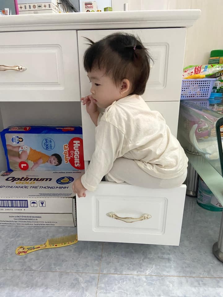 Vờnggg thưa quí dzịiiiiiii đẻ con gái cho dịu dàng 🤣🤣🤣