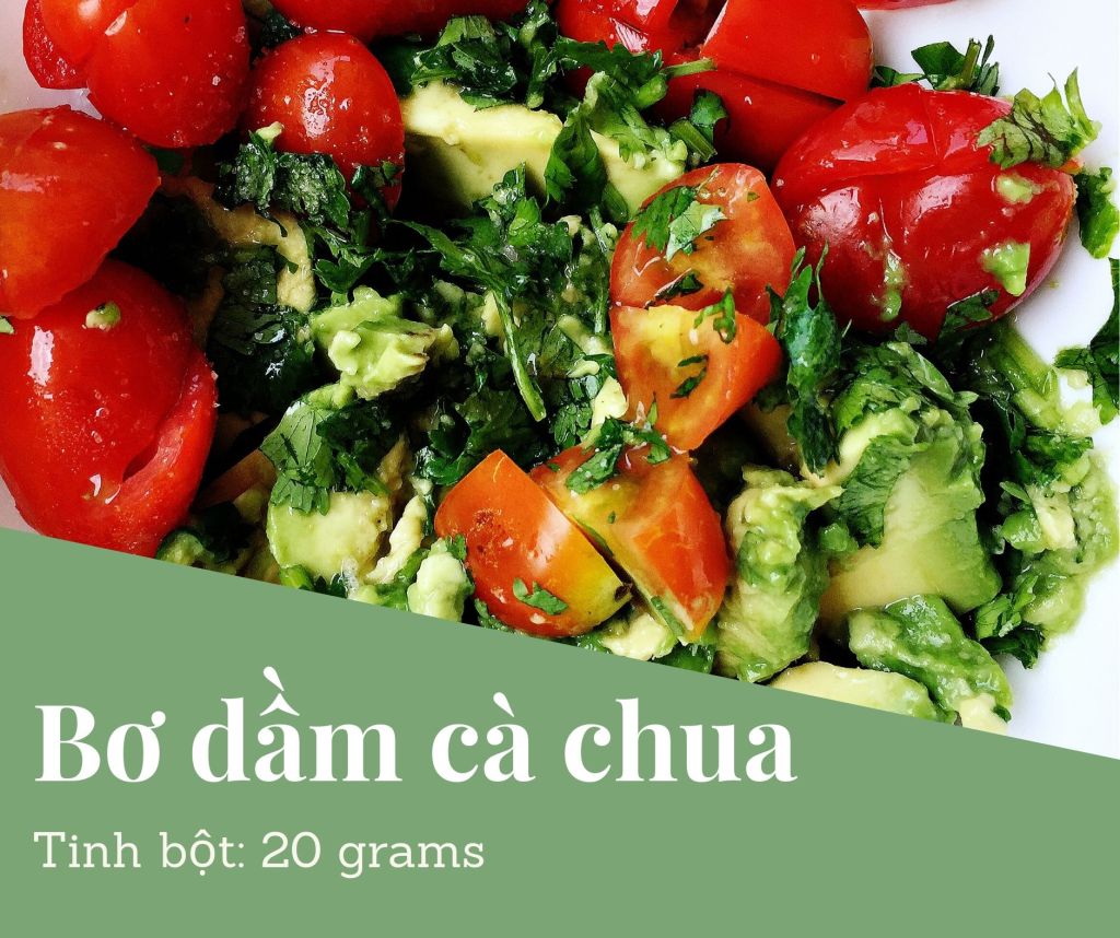 THỰC ĐƠN TIỂU ĐƯỜNG THAI KỲ
Chào bạn. Khi biết là có bệnh TĐTK hoặc TĐ2 thì nhiều người rất là lo lắng.

👌 Cách giảm TĐTK và TĐ2 hiệu quả nhất là ăn kiêng (giảm tinh bột và giảm ngọt).
👌 Cách giảm TĐTK và TĐ2 hiệu quả nhì là tập thể dục
👌 Các thuốc tây có hiệu quả nhưng mà bạn vẫn nên ăn kiêng và tập thể dục, nếu không dần dần sẽ lờn thuốc.
👌 Bạn đừng tin các thuốc nam, các loại bánh, đường cho người tiểu đường nhé. Không có hiệu quả gì nhiều đâu.
👌 Bạn không cần phải lo. Vì đồ ăn cho các bà Mẹ TĐTK và TĐ2 rất phong phú và ngon miệng. Và đầy đủ dinh dưỡng cho người Mẹ và em Bé, và người TĐ2.

Đầu tiên là các bạn nên mừng là đã khám ra bệnh. Có nhiều có bệnh nhưng mà không đủ điều kiện để khám bác sỹ nên không biết có bệnh mà trị.

Điều thứ nhì là các bạn đừng buồn vì bệnh TĐTK và TĐ2 hoàn toàn trong tầm quản lý của bạn.

Điều thứ ba là bệnh TĐTK và TĐ2 sẽ dạy cho bạn một cách ăn uống bổ dưỡng. Qua cách an uống này, bạn có thể áp dụng sau khi sinh và có thể tăng sức khoẻ lâu dày. Thậm chí, nếu bạn xây dựng thói quen ăn giảm tinh bột và tập thể dục thường xuyên thì sức khoẻ sau này của bạn sẽ có thể tốt hơn là những người không bị bệnh.

Bạn cố lên nhé! Chúc bạn và em bé và gia đình khoẻ mạnh.

👌👌👌 Nguyên tắc ăn giảm tinh bột cho TĐTK và TĐ2:
Trong một buổi ăn, hạn chế mức tinh bột dưới 45 grams:

Tinh bột: bao gồm cơm, hủ tiếu, bún, miến, mì, bánh đa, bánh mì, các loại khoai: tối đa là 1/2 chén (khoản 20 grams) trong một buổi ăn. (Khởi đầu bằng 1/2 chén cơm mỗi buổi. Nếu chỉ số tốt thì bạn có thể tăng thử lên 1 chén và thử máu xem sao. Nếu cao thì giảm lại 1/2 chén)
Rau ăn 1-2chén trong một buổi ăn. Ăn rau thoải mái không cần hạn chế vì rau có rất tinh bột (khoản 4 grams cho 1 chén). Ngoài ra rau có nhiều dinh dưỡng (các loại Vitamin, chất khoáng, folate, chất kẽm). Rau có chất sơ giúp tinh bột thu hấp chậm vào người — làm tăng đường chậm hơn sau khi ăn.
Chất đạm, bao gồm: thịt, cá, đồ biển, trứng, đậu hủ: Ăn ít nhất 1 chén trong một buổi ăn, có thể ăn nhiều hơn nếu cần. Chất đạm không có tinh bột nên bạn có thể ăn thoải mái. Chất đạm rất cần thiết cho sự phát triển của bé. Ngoài ra trong chất đạm có chất mỡ tốt cho em bé. Lưu ý là không ăn cá biển lớn vì có thuỷ ngân (nhất là các Mẹ Bầu).

Mỗi người mỗi khác, nên nên đo máu sau buổi ăn để điều chỉnh mức tinh bột theo lượng máu cho phép (sau 1 giờ là <7,8 mmol/L và sau 2 giờ là <6,7 mmol/L cho TĐTK. Và sau 2h<7,8 cho TĐ2)

👌👌👌 Nên thay tinh bột bằng gì?

👌👌👌 Canh rau

Mỗi buổi ăn lúc trước ăn khoản 2 chén cơm, bây giờ hạn chế xuống dưới 1/2 chén cơm thì thay thế cơm bằng gì? Rất đơn giản. Bạn có thể thay cơm bằng các loại rau luộc. Thí dụ bạn làm cá kho hoặc thịt kho (những món chất đạm thì bạn ăn vẫn bình thường không cần hạn chế — chỉ nấu không sử dụng đường thôi), thì bạn có thể ăn thêm bầu luộc, rau muốn luộc, cải luộc, đậu que luộc, bó xôi luộc để thay cơm. Ăn rất là ngon!

Và trong rau luộc có rất nhiều dinh dưỡng cho em bé (trong cơm thì không có dinh dưỡng gì). Nên bạn vừa trị bệnh TĐTK mà vừa tăng dinh dưỡng cho em bé và bản thân.

Rau luộc không chỉ có thể thay cơm không, mà có thể thay luôn các món nước. Thí dụ như khi ăn phở, thì bạn chỉ ăn tối đa 1/2 bánh phở, còn lại thì cho thêm giá luộc, bắp cải luộc, hoặc các loại rau khác mà bạn yêu thích. Chúc ngon miệng.

Thí dụ: bầu luộc ăn với tôm rim thay cơm

Thí dụ: bạn có thể dùng bí đỏ thay cơm. Bí đỏ bạn cắt ra từng cộng nhỏ và xào hoặc luộc. Bí đỏ có nhiều Vitamin A tốt cho mắt của em bé và người Mẹ.

👌👌👌 Bí đỏ thay cơm
Đây là một món dễ làm và dễ ăn. Bí đỏ và rau chỉ cần luộc.

Nhân liệu cho 1 phần ăn:
- 1/2 chén bí đỏ luộc
- 1/2 chén rau luộc
- 1/2 chén chả cá (luộc) rồi xào sơ lại. Đừng chiên giòn vì đồ ăn chiên không tốt cho sức khoẻ
- Ăn với nước tương hoặc nước nắm chấm (không đường)

👌👌👌 Rau luộc thay cơm, bánh phở, bún
Thay vì ăn cơm, bún, hủ tiếu, mỳ, miến, bánh đa thì bạn ăn nhiều rau luộc để thay. Khi bạn thay bằng rau có nhiều lợi ích vì rau có rất nhiều vitamin và khoáng chất cần thiết cho em bét phát triển. Tinh bột không có những vitamin và khoáng chất cho em bé.

Khi bạn ăn rau luộc thì ăn đến no thôi, không cần kiêng. Ăn thoải mái.

Ngoài rau rau luộc giúp bạn no ăn là ăn tinh bột. Và rau thì sẽ giúp đường tiêu hoá của bạn hoạt động tốt. Và da mặt đẹp.

👌👌👌 Bầu luộc

👌👌👌 Cải ngọt luộc

👌👌👌 Su su luộc thay cơm
Su Su có nhiều folate là giúp cho não của em bé phát triển. Luộc thay cơm. Ăn với đồ ăn chấm nước tương hoặc xào với trứng điều rất ngon.

👌👌👌 Yến mạch thay cơm

Yến mạch là một món ăn thay cơm rất tốt.

Số lượng tinh bột của yến mạch chỉ phân nửa so với cơm, nên bạn có thể ăn 1 chén yến bạch trong vòng buổi ăn (nhưng nhớ đo đường trong máu và chỉnh sửa nhé). Yến mạch còn có nhiều chất sơ, giúp tiêu hoá tốt và hạ mỡ trong máu.

Mua loại yến mạch (old fashion). Loại này có nhiều sơ nên tốt hơn loại (quick). Bạn có thể xem thông tin mua ở đây. Các siêu thị lớn điều có bán.

Cách nấu: Bạn có thể nấu như bạn nấu cơm: nấu với nước cho chính.

Nếu ăn thay cơm cho buổi trưa và buổi chiều, thì ăn với đồ ăn như rau và thịt/cá/trứng/đậu hủ bình thường. Cơm thỉ chỉ ăn 1/2 chén. Yến mạch thì có thể ăn 1 chén.

Bạn cũng có thể nấu như cháo: cháo cá, cháo thịt. Thí dụ; Cháo Yến Mạch với Thịt Bò.

Cách nấu:
- Bỏ yến mạch nấu với cà rốt, bông cải xanh (cắt nhỏ) vào nước nấu như cháo.
- Xào thịt bò với hành tỏi riêng, muối, dầu.
- Sau khi cháo yến mạch chín thì bỏ thịt bò vào với cháo nấu thêm vài phút.

👌👌👌 Diêm mạch (Quinoa)

Có bạn hỏi là có thể ăn Diêm Mạch thay cơm được không? Diêm Mạch có rất nhiều vitamin và chất khoán tốt (bao gồm chất sắc). Và cũng có tinh bột nên có thể thay cơm. Xin lưu ý:

Một chén diêm mạch đã nấu chín có khoản 39gram tinh bột. Cơm gạo trắng có khoảng 45-53gram. Yến mạch là thấp hơn có khoản 28gram.
Nên bạn cũng chỉ ăn từ 1/2-1 chén cho mỗi buổi ăn. Và nhớ đo đường trong máu sau khi ăn.
Nhớ là ngâm qua đêm trước khi nấu để dễ tiêu hoá.

👌👌👌 Làm sao ăn rau luộc ngon hơn?

Sau khi bạn luộc rau, có thể cho 1 muỗng dầu mè và 1 muỗng nước tương, và 1 muỗng mè vào rau. Dầu mè có chất béo tốt cho não và giúp cho bạn no lâu hơn.

👌👌👌 Ăn sáng nên ăn gì?

Có rất nhiều Mẹ Bầu đau đầu về buối sáng. Có bạn chỉ ăn 2 quả dưa leo và uống sữa rồi cảm thấy đói quá chừng. Thấy lo cho các bạn quá.
Thật ra buổi sáng là buổi ăn có thể ăn ngon lành. 

Các bạn vẫn có thể ăn những món mình yêu thích, như phở, hủ tiếu, bún riêu, mì quảng. Các bạn phải chiệu khó thay đổi một chút. 

👌👌👌 Tại sao buổi sáng ăn đồ ăn nước ngoài đường (phở, bún, hủ tiếu) là đường lên quá vậy?

Câu hỏi rất hay, các loại bún, bánh phở, hủ tiểu, mỳ, bánh đa, miến điều có nhiều tinh bột. Cũng nhiều bằng cơm.

Nếu bạn ăn đồ ăn ngoài đường người bán cho rất nhiều bánh và ít thịt và rau. Mà bạn có yêu cầu người bán cho ít bánh thì họ cũng sẽ cho nhiều.

Nếu ăn ở ngoài đường thì thường là gọi 2 tô: chỉ ăn 1/2 chén bánh. Có nghĩa là ăn 1/2 bánh của 1 tô, và bánh của tố thứ nhì thì bỏ hoàn toàn. Và gì bạn đã giảm bánh thì phải tăng thịt và rau lên. Nếu không rất đói. Đó là lý do gọi 2 tô. Một tô hoàng toàn không ăn bánh chỉ lấy thịt và rau. Một tô thì chỉ lấy 1/2 bánh. Thịt và rau rất ít tinh bột nên sẽ không tăng đường nhiều. Cố lên nhé bạn.

Nếu ăn bánh mì thì cũng nên gọi 2 ổ. Và chỉ ăn 1/2 bánh mì và ăn hết thịt và rau.

👌👌👌 Bún riêu
- 150 gram chất đạm: thịt, trứng, cua
- 1/2 chén bún
- 3 miếng đậu hũ
- 3 quả cà chua
- 1 quả me
- 10ml mắm tôm
- Hành tím, hành lá, rau mùi
- Rau sống: rau muống, bắp chuối, xà lách, giá,
- Hạt tiêu, hạt nêm, nước mắm, dầu ăn

👌👌👌 Nấu ăn sáng nhanh: Trứng sốt cà
Hôm nào bạn không có thời gian, thì có thể làm món trứng sốt cà. Ăn rất là đậm đà.

Nhân liệu cho 1 phần ăn:
- 2 quả trứng
- 3 quả cà chua
- Hành lá, tỏi, dầu ăn
- Một ít muối, nước tương
- Bạn có thể xem công thức ở đây.

👌👌👌 Tại sao ăn sáng đồ ăn bên ngoài mà đường tăng quá?

Nếu bạn ăn đồ ăn ngoài đường người bán cho rất nhiều bánh và ít thịt và rau. Mà bạn có yêu cầu người bán cho ít bánh thì họ cũng sẽ cho nhiều.

Nếu ăn ở ngoài đường thì thường là gọi 2 tô: chỉ ăn 1/2 chén bánh. Có nghĩa là ăn 1/2 bánh của 1 tô, và bánh của tố thứ nhì thì bỏ hoàn toàn. Và gì bạn đã giảm bánh thì phải tăng thịt và rau lên. Nếu không rất đói. Đó là lý do gọi 2 tô. Một tô hoàng toàn không ăn bánh chỉ lấy thịt và rau. Một tô thì chỉ lấy 1/2 bánh. Thịt và rau rất ít tinh bột nên sẽ không tăng đường nhiều. Cố lên nhé bạn.

Nếu bạn nấu ở nhà (như trong hình) thì ăn ăn thật nhiều thịt/cá/rau và ít bánh.

Một cách khác là bạn có thể nấu đồ ăn buổi tối nhiều một chút. Rồi buổi sáng ăn lại đồ ăn buổi tối (1/2 chén cơm + 1chén thịt/cá/trứng/đậu hủ và 1-2 chén rau). Ăn sáng mà ăn nhiều thì tốt vì sẽ no lâu và có sức làm việc.

👌👌👌 Món canh
Nếu bạn không có thời gian, thì món canh là dễ nhất. Canh có thể bỏ nhiều rau và chất đạm( thịt, hải sản, đậu hủ, trứng). Và ăn một tô thật là to đến khi no. Nếu thèm cơm thì có thể ăn một ít (tối đa là 1/2 chén- tuỳ theo mức đường trong máu sau khi ăn). Nhưng phần chính là một tô rau rất to. Ăn riết khi quen thì có thể bỏ hẳn cơm luôn.

👌👌👌 Canh cải hải sản
- 1 bó cải 100 gr hải sản,
- đậu hủ (nếu muốn)
- nấm
- 1/2 tbsp muối
- 1 tsp tiêu
- 1/2 nước tương
- hành lá
- Canh su hầm thịt
- Nếu bạn vẫn thèm tinh bột thì đây là một món có thể sẽ giúp bạn cảm thấy đã thèm. Bạn có thể sử dụng một ít khoai tây (1 củ nhỏ) cho một phần ăn. Nấu một tô thật to và ăn cho đã thèm (nhưng không ăn thêm cơm nhé)

Nhân liệu cho 1 phần ăn:
- 1 trái su
- 1 củ khoai tây nhỏ
- 1 củ cải trắng
- 1 củ cà rốt
- thịt
- muối

👌👌👌 Canh Bông Cải Trắng
Nhân liệu cho 1 phần:
- 2 chén bắp cải trắng
- 200 grams tôm
- Muối, tiêu
- Có thể bỏ thêm củ cải trắng để nấu cho ngọt nước canh

👌👌👌 Canh bí đỏ

👌👌👌 Súp đậu hủ
Thành phần: Đậu hủ, nấm, carrot, bắp, tim hạt sen

👌👌👌 Canh củ cải trắng

👌👌👌 Súp Rau Củ. Món này nhiều vitamin cho em bé
Thành phần: 1/2 củ khoai tây, 1 củ cà rốt, 1 miếng cần tây, 6 miếng nấm rơm

👌👌👌 Các món mặn
Các món mặn ăn tốt vì có nhiều chất đạm. Trường Đại Học UCSF của Mỹ khuyên là Mẹ Bầu nên ăn ít nhất 60 gram chất đạm mỗi ngày. Chất đạm rất cần thiết cho sự phát triển của em bé. Đồ ăn nhiều chất đạm như: thịt, cá, hải sản, trứng, đậu hủ.

👌👌👌 Tôm rim
Món này bạn có thể làm ăn rất ngon. Thay vì cơm thì luộc một tô rau ăn sẽ thất rất ngon. Như một tô cải làng luộc hoặc rau muống luộc. Bạn đừng bỏ đường. Nếu muốn thì có thể sử dung một ít khóm để có vị ngọt.

👌👌👌 Cá sốt cà
Cá có nhiều chất mỡ tốt cho sự phát triển của não (omega 3). Và cá cũng là chất đạm tốt. Nhưng không nên ăn các loại các biển lớn vì có nhiều thuỷ ngân. Nên ăn các loại cá nhỏ.

👌👌👌 Ăn cá loại nào tốt mà ít thuỷ ngân?

Ăn cá là tốt vì ít tăng đường và có omega 3 tốt cho phát triển não. Nhưng tránh các loại cá biển lớn vì có thuỷ ngân nhiều. Đây là các loại bạn nên lưu ý.

Thủy hải sản có hàm lượng thủy ngân thấp nhất: Nên ăn 2 – 3 lần/tuần
- Cá cơm;
- Cá đù Đại Tây Dương;
- Cá bạc má Đại Tây Dương và Thái Bình Dương;
- Cá vược đen;
- Cá chim;
- Cá da trơn;
- Sò;
- Cá tuyết;
- Cua;
- Tôm hùm đất;
- Cá bơn;
- Cá Haddock – một loại cá tuyết;
- Cá tuyết than;
- Cá trích;
- Tôm hùm Mỹ;
- Cá đối;
- Hàu;
- Cá rô;
- Cá chó;
- Cá hồi;
- Cá mòi;
- Sò điệp;
- Cá rô phi;
- Mực;
- Cá ngừ.

Thủy hải sản có mức độ thủy ngân vừa phải: Ăn 1 lần/tuần 
- Cá trâu;
- Cá chép;
- Cá vược;
- Cá mú;
- Cá chim lớn;
- Cá nục heo;
- Cá chày;
- Cá rô đại dương;
- Cá than;
- Cá đầu cừu/cá tù;
- Cá hồng;
- Cá thu Tây Ban Nha;
- Cá ngói;
- Cá ngừ trắng;
- Cá ngừ vây vàng.

Thủy hải sản có mức thủy ngân cao nhất: Nên tránh
- Cá ngừ mắt to;
- Cá thu vua;
- Cá cam;
- Cá mập;
- Cá kiếm;
- Cá ngói.

👌👌👌 Chả cá lã vọng
Bạn vẫn có thể ăn những món mình yếu thích, như cã cá lã vọng. Bạn có thể ăn một ít bún (tối đa là 1/2 chén). Thay vì ăn bún thì bạn có thể làm bắp cải xào. Hoặc bạn chọn một món rau yếu quý nào đó và luộc để ăn thay bún (như đâu que, rau muống, bó xôi). Hương vị từ cã cá sẽ làm cho bạn quên đi là mình không ăn bún. Ăn thử đi, bạn sẽ thấy rất ngon. Lưu ý là nước chấm không bỏ đường nhé.

Nhân liệu cho 1 phần ăn:

- 1/2 con cá lóc (cá quả)
- Riềng, sả, tỏi, hành củ, muối
- Mắm tôm
- Đậu phọng
- Thì là
- 1/2 chén bún (tối đa). Có thể thay bằng rau luộc (bó xôi, bắp cải, rau muống, giá)

Bạn có thể tham khảo cách làm ở đây. Đừng sử dụng đường.

Các món gỏi:
Các món gỏi rất tốt cho các Bà Mẹ TĐTK. Lý do là nhiều rau và chất đạm và rất ít tinh bột. Bạn có thể làm một tô gỏi lớn và ăn thoải mái.

Nếu thèm cơm thì ăn thêm một ít (tối đa 1/2 chén). Ăn nhiều lần sẽ tạo ra thói quen ăn gỏi thay cơm và sẽ không cần ăn thêm cơm nữa. Những người bên Mỹ họ vẫn có thể ăn salad (gỏi) để thay cơm bình thường. Quan trọng là vẫn ăn nhiều chất đạm và nhiều loại rau khác nhau cho các buổi ăn khác nhau để không thiếu dinh dưỡng

👌👌👌 Gỏi cuốn
Gỏi cuốn là một món rất là dễ ăn và đầy đủ dinh dưỡng vì nhiều rau. Bạn có thể tự chế biến theo sở thích. Quan trọng là hạn chế bánh tráng vì có tinh bột. Nên mua loạ bánh tráng nhỏ. Nếu mua loại lớn thì cắt đôi và chỉ sử dụng phân nữa cho 1 gỏi cuốn.  Và bạn lưu ý là nước tương đậu phọng nếu mua bên ngoài thì họ có thể bỏ nhiều đường. Nên làm ở nhà. Nếu không thì ăn với xì dầu (bỏ chanh và ớt, nhưng không bỏ thêm đường). Đây là món mình thích nhất trên đời. Chúc bạn ngon miệng.

Nhân liệu cho 1 phần ăn:
- Rau: lettuce, rau thơm, giá, ngò, dưa leo
- Thay vì bún thì bạn có thể làm: bắp cải xào với cà rốt, hoặc củ sắn xào với cà rốt (giống như bó bía)
- Chất đạm: thịt, tôm, trứng, cá, đậu hủ
- Nước chấm: tương đậu phọng (lưu ý không bỏ đường)
- Bánh tráng: tối đa là chỉ 8 bánh tráng nhỏ, hoặc 4 bánh tráng lớn cắt đôi. Nếu không ăn bánh tráng thì bạn có thể lấy lettuce (rau diếp), hoặc cải xanh cuốn giống như ăn bánh xèo Miền Tây

👌👌👌 Bì cuốn
Món này rất là ngon và ít tinh bột vì bì cuốn thông thường không sử dụng bún. Mà sử dụng nhiều rau thơm. Ăn rất ngon. Nhìn mà thèm.

👌👌👌 Bò bía
Bò bía rất dễ ăn, và mặn mà. Nhiều rau thơm. Và trưng lại béo béo.
Hạn chế bánh tráng nhé. Chỉ ăn 8 cái nhỏ. Hoặc 3-4 cái lớn (cắt làm đôi thành 8 cái). Một cái bánh tráng lớn đến 6 gram tinh bột. Nước chấm không đường nhé.

👌👌👌 Sushi Nhật. Món này rất dễ làm.
Vật liệu:

- Chỉ cần mua rong biển để làm sushi tại các chợ.
- Rau: tuỳ loại bạn thích: dưa leo, ngò, xà lách, rau thơm
- Có thể cắt trái bơ ra nhiều miếng nhỏ
- Và có thể bỏ thêm dưa chua nếu muốn
- Chất đạm: thịt, cá, hải sản, trứng, đậu hủ
- Nước chấm: nước tương (không đường)

👌👌👌 Gỏi ngó sen
Gỏi ngó sen ăn vừa giòn vừa ngon.

👌👌👌 Gỏi cá nướng
Đây là món salad người Mỹ rất thích ăn. Nướng cá và ăn với các loại rau sống. Cá có các chất mỡ béo omega tốt tốt cho não của em bé.

👌👌👌 Xà lách kiểu Hàn Quốc (bibimbap)

Món này bạn có thể ăn vào buổi phụ hoặc ăn chung với buổi chính cũng ok. Rất dễ làm. Ở nhà có rau thì thì làm rau đó. Tất cả rau điều cắt nhỏ và xào sơ. Cà rốt, bó xôi, bắp cải, nấm, củ sắn, su su, hoặc bí xào. Chất đạm thì tuỳ bạn chọn: thị gà luộc, thịt bò xào, trứng, đậu hủ, cá hấp.Ăn chung với dầu mè và một ít nước tương. Có thể chấm với tương ớt. Món này ít tinh bột vì rau và thịt không có nhiều tinh bột mà đầy đủ dinh dưỡng. Chúc bạn ngon miệng.


👌👌👌Món ăn vặt

Khi có bệnh TĐTK thì bạn nên cử ăn những đồ ăn vặt bình thường như: bánh ngọt, chè, cà rem, trái cây dầm sữa. Mà thử các món sau. Đồ ăn vặt thì nên giữ dưới 15 gram tinh bột mỗi lần ăn (dưới 3 lần 1 ngày).

👌👌👌Bơ dầm cà chua

Món bơ dầm cà chua là một món rất được yêu thích của Nước Mễ Tây Cơ. Món này giống như là món ăn dân tộc của họ. Trái bơ có vị béo, ăn với cà chua và chanh thấy béo béo chua chua, rất là ngon. Món ngày đến 20 gram tinh bột, nên chia cho 2 lần ăn.
Bạn có thể ăn món này như vậy, hoặc bạn có thể lấy cà rốt sống, chẻ ra thành miếng dày dày, để trét bơ và cà chua lên ăn rất ngon.

Nhân liệu cho 1 phần ăn:

- 1 quả bơ
- 1 quả cà chua
- 1 quả chanh
- ngò cắt nhỏ
- muối, tiêu

👌👌👌 Rau câu nước cốt dừa

Món ngày ăn rất ngon và dễ làm. Bạn đừng sử dùng đường và nước dừa tươi. Chỉ sử dụng nước lọc, lá dứa, và nước cốt dừa và thạch.