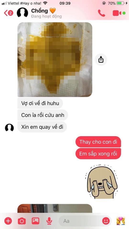 LẦN ĐẦU THAY BỈM CỦA ÔNG BỐ BỈM SỮA 🤣

"Chuyện là hôm nay em đi làm một số giấy tờ nên để chồng em ở nhà trông con, từ khi đẻ tới giờ chồng ngoài trừ tắm cho con ra thì chưa phải động vào việc gì.

Trước khi đi còn bảo em là về nhanh nhanh anh sợ con ị mới khóc lắm. Em đi đến chỗ làm được tầm 15p thì nhận được 2 quả ảnh này =)))

Còn gọi điện cho em 1 cuộc thấy giọng sụt sịt như đang khóc. Chưa thấy chồng em khóc vào việc gì, mà việc thay bỉm cho con thôi cũng rơi lệ 😢"
Share: Xomnghien