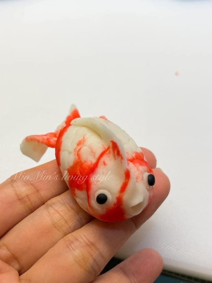 Mẹ nào thích nấu ăn ko ạ
Há cảo cá vàng cute hong nỡ ăn luôn ý 🥺