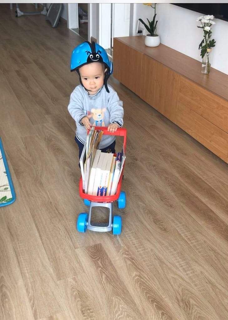 Ông nhõi nhà mình lúc chơi bài đẩy xe thích thú đây ạ 😄🤣🤣