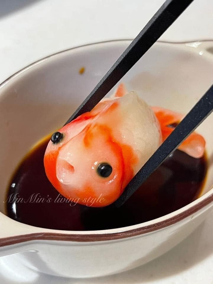 Mẹ nào thích nấu ăn ko ạ
Há cảo cá vàng cute hong nỡ ăn luôn ý 🥺
