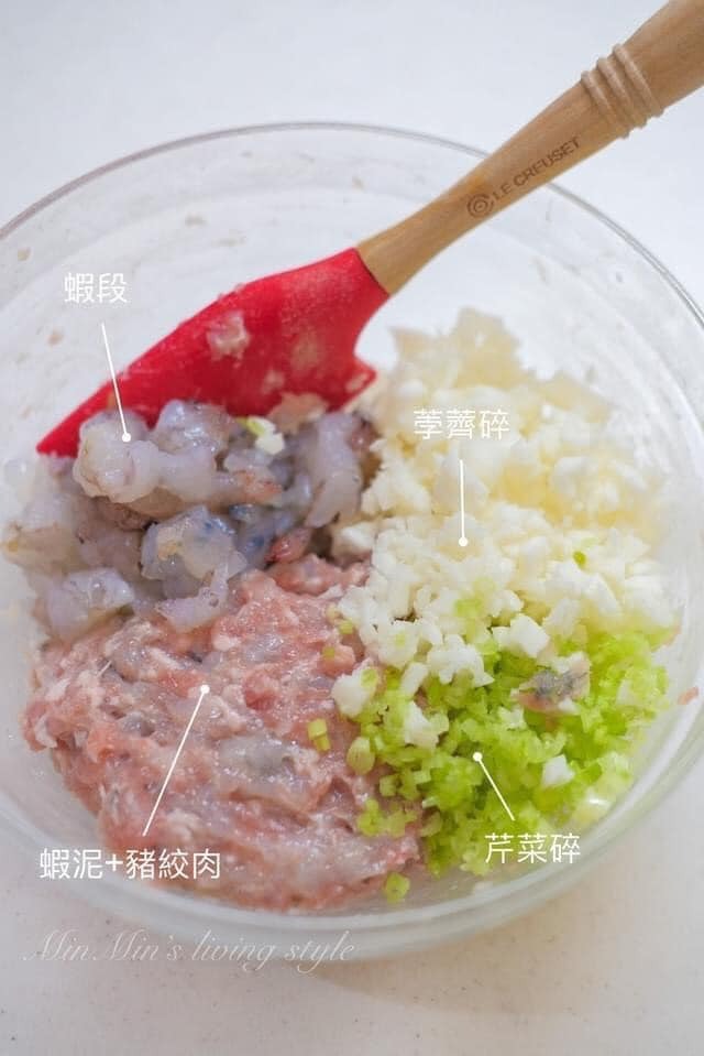 Mẹ nào thích nấu ăn ko ạ
Há cảo cá vàng cute hong nỡ ăn luôn ý 🥺