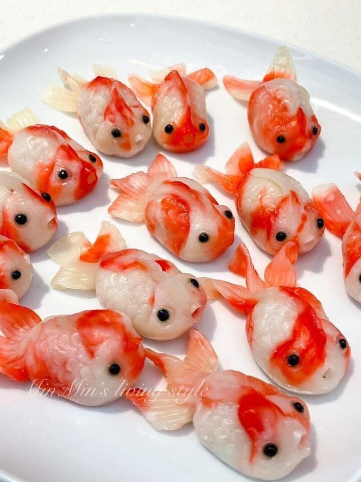 Mẹ nào thích nấu ăn ko ạ
Há cảo cá vàng cute hong nỡ ăn luôn ý 🥺