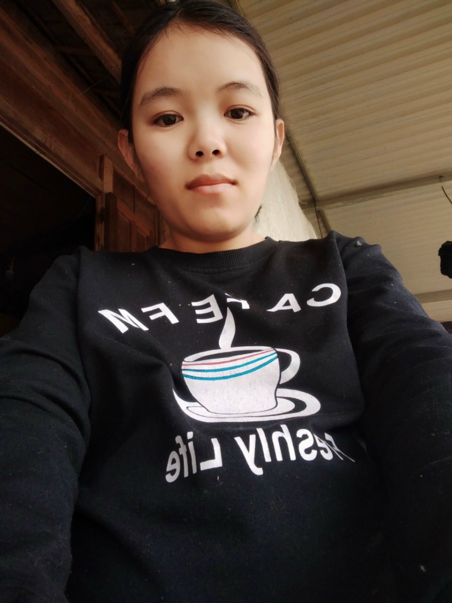 Mình mang thai đc 33 tuần 3 ngày mà sửa non ra nhiều lắm ,sửa chảy ra gần 3ml sửa vào ban ngày, còn ban đêm thì ít nhất 5ml lúc đó mình phải nhờ ck giúp chứ ko sửa chảy ra ước hết cả 2 áo ah, ko pik tới khi sinh xong sửa có nhiều như thế ko ah