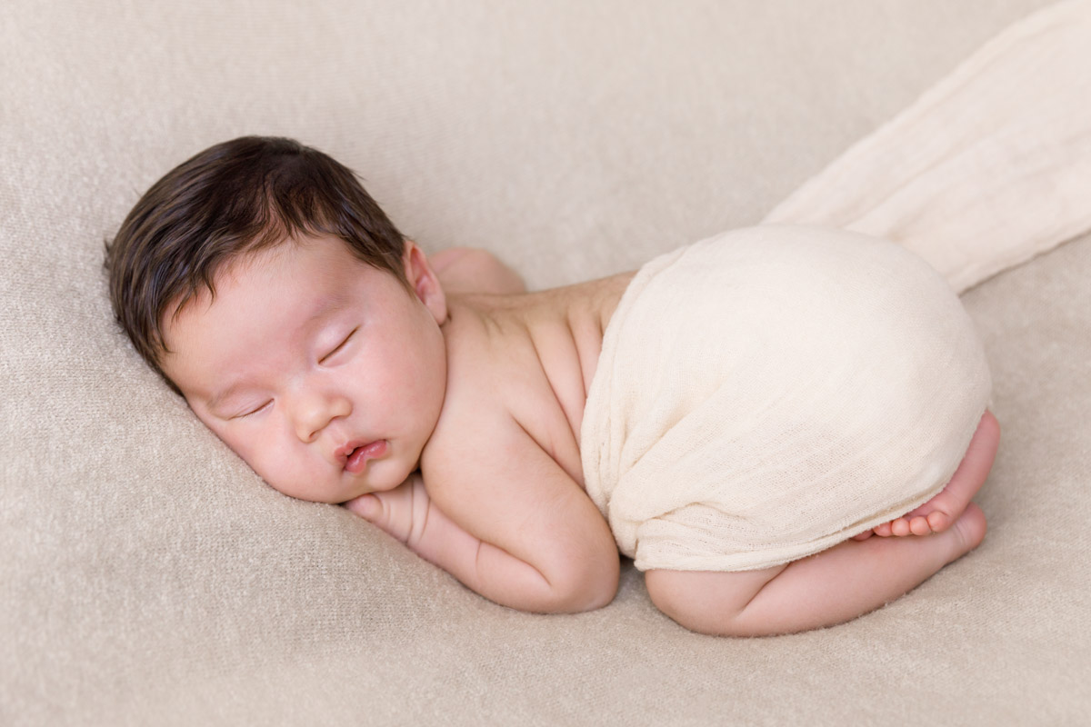 TOP 20 trò chơi cho bé 1 tháng tuổi khỏe mạnh, thông minh