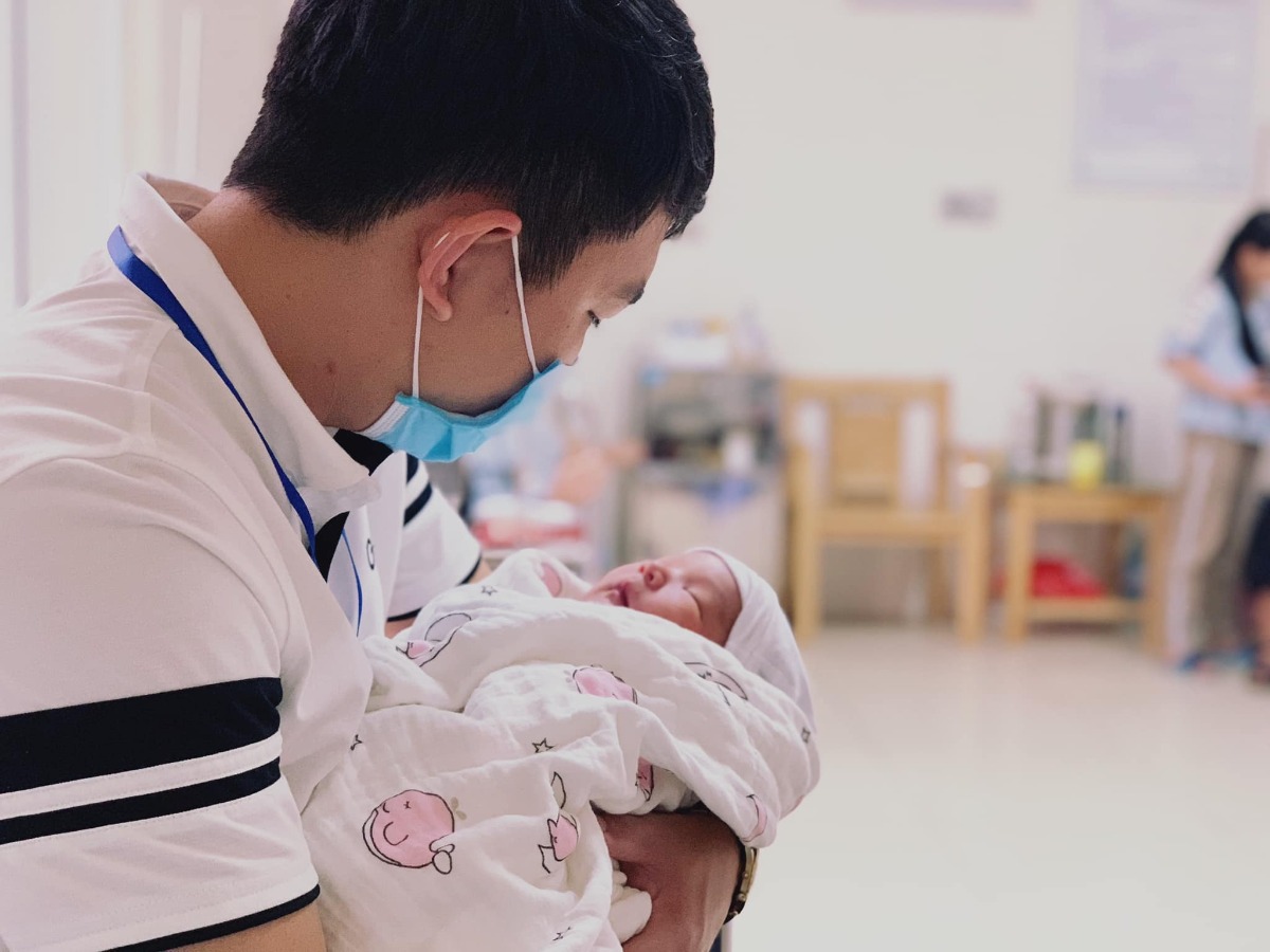 Thành quả sau 14 tháng bên nhau của vợ chồng em cả nhà chúc mừng em đi ạ 🥰🥰🥰🥰
